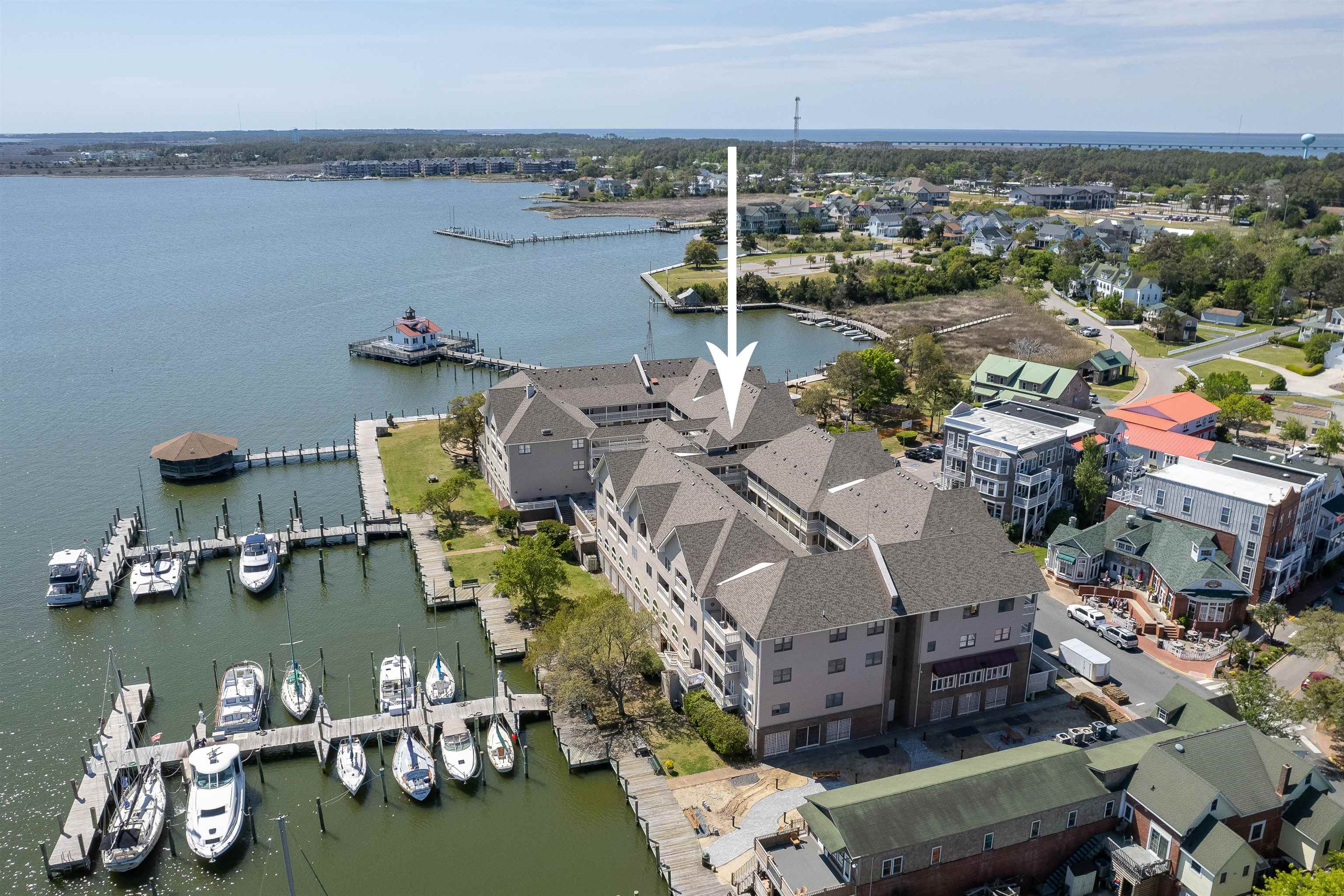 207 Queen Elizabeth Avenue Unit 34