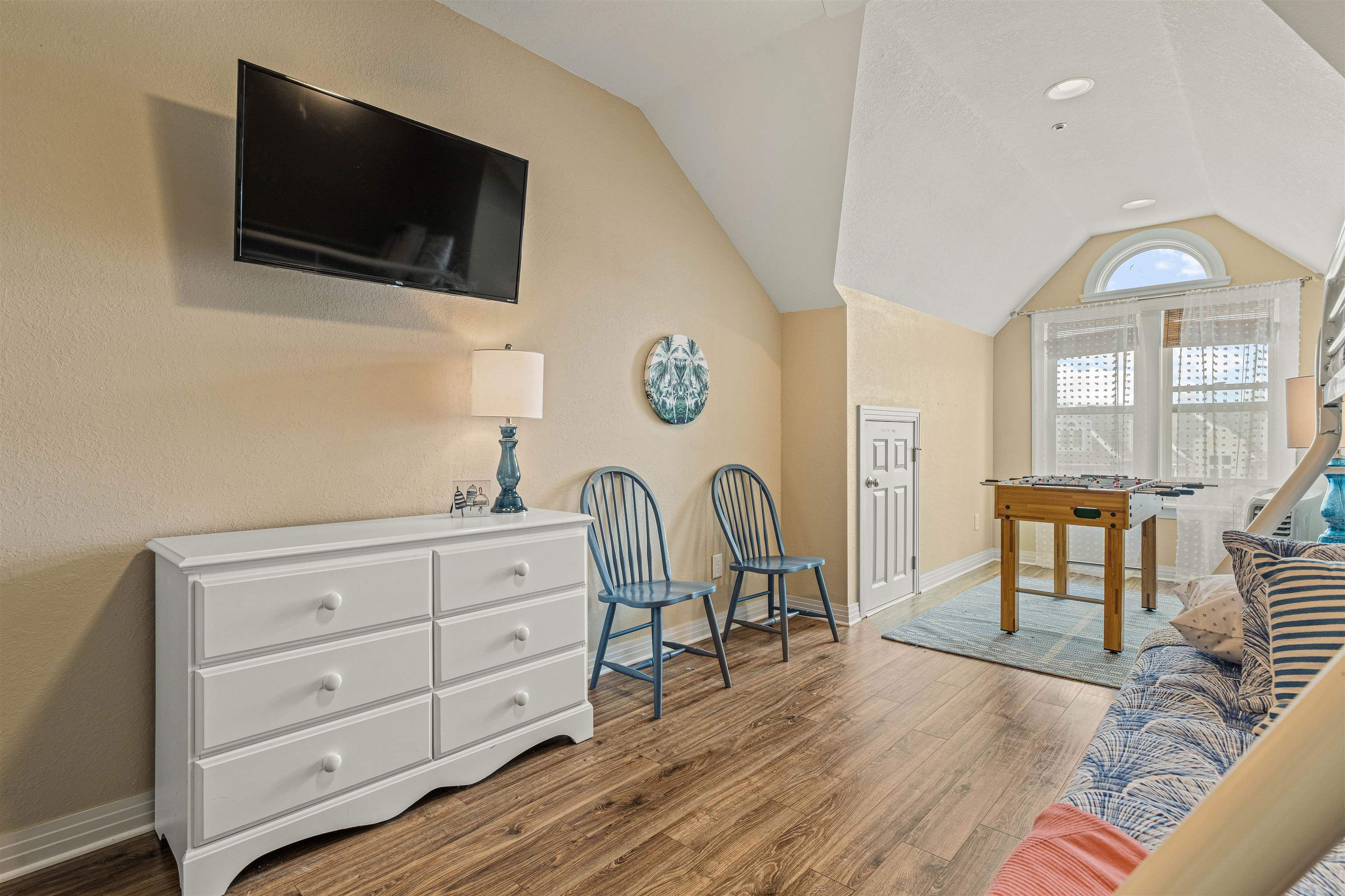 1107 Cambridge Road Unit E