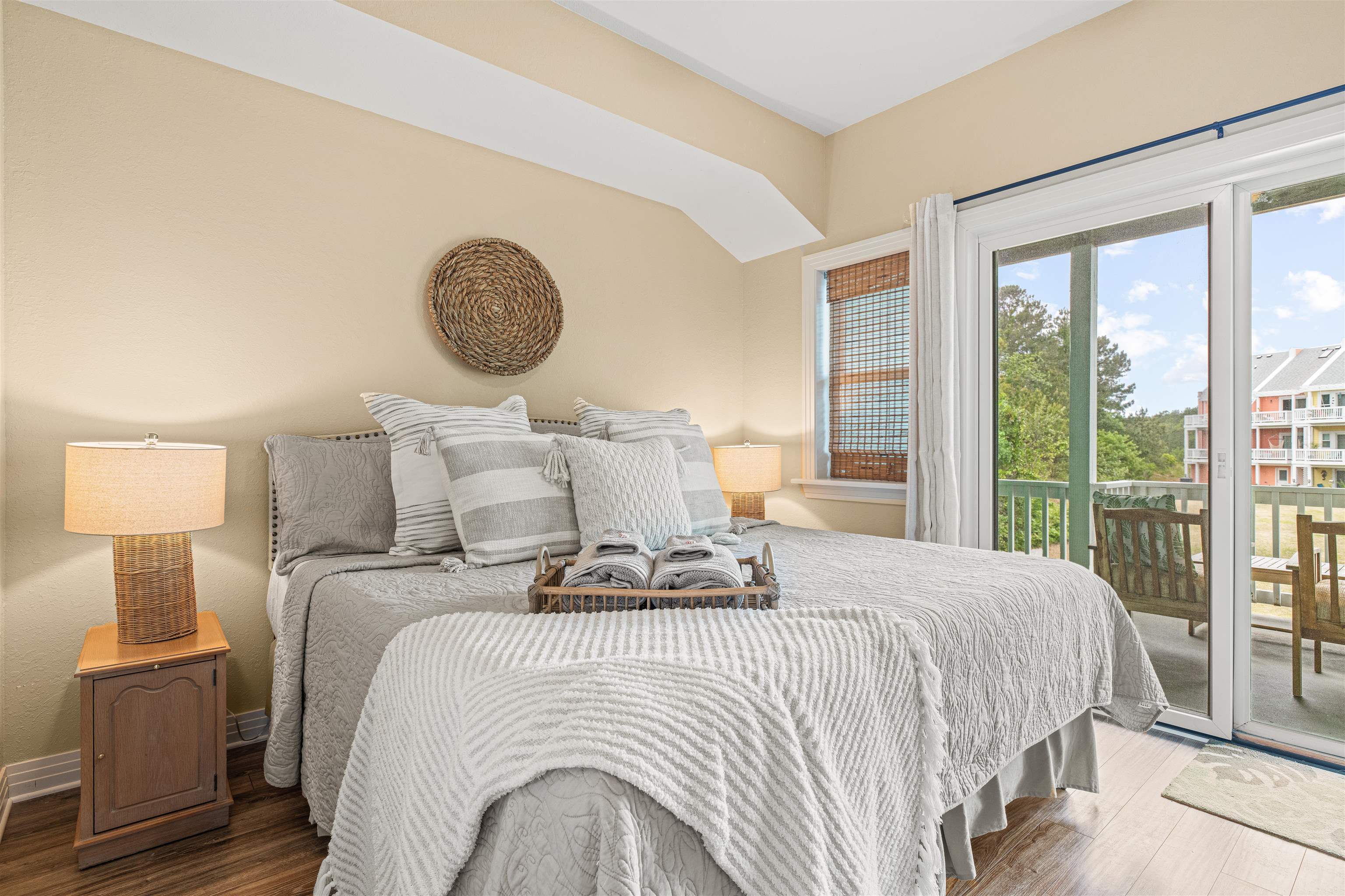 1107 Cambridge Road Unit E