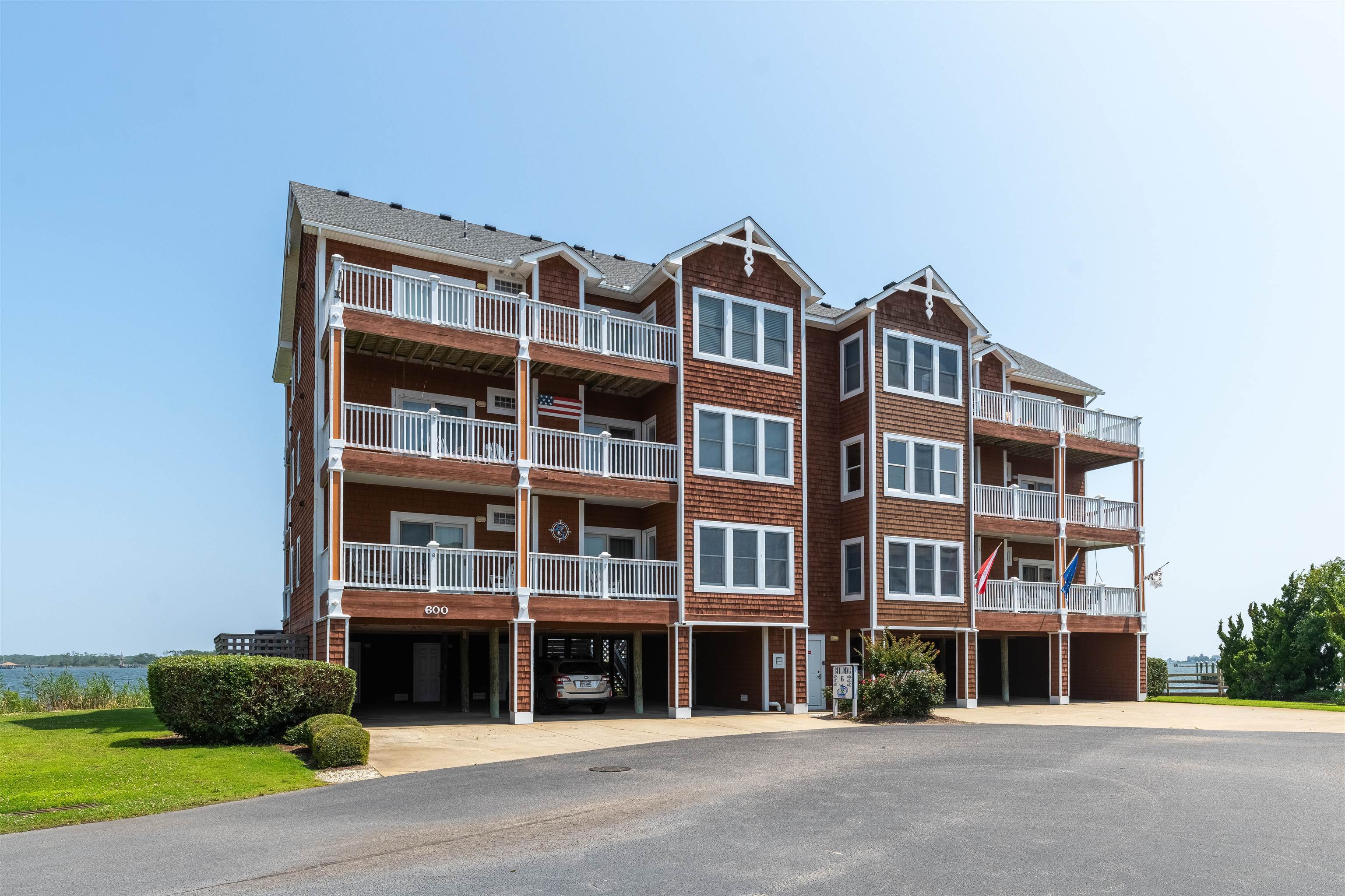 604 North Bay Club Drive Unit #604