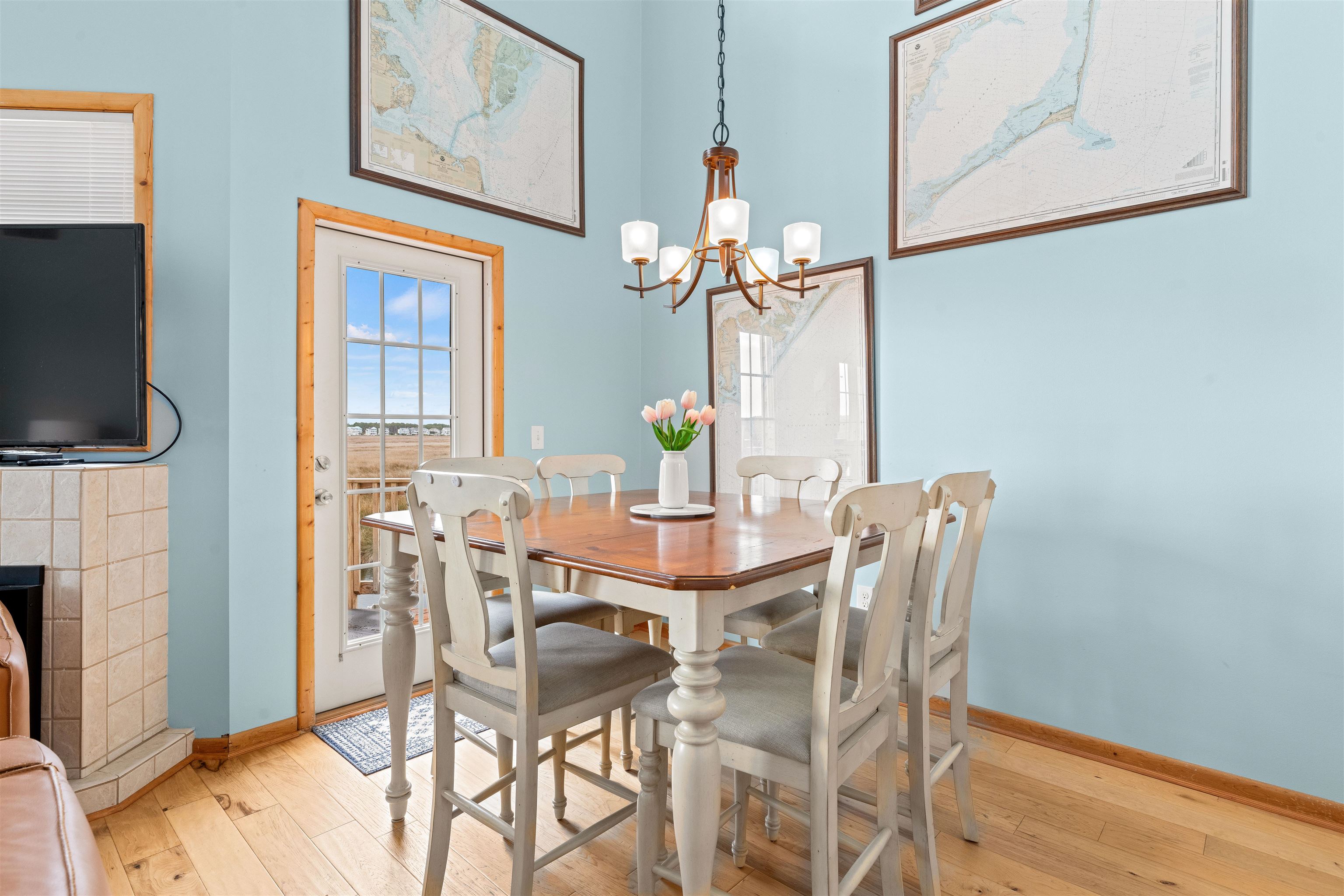 304 Sextant Court Unit 304