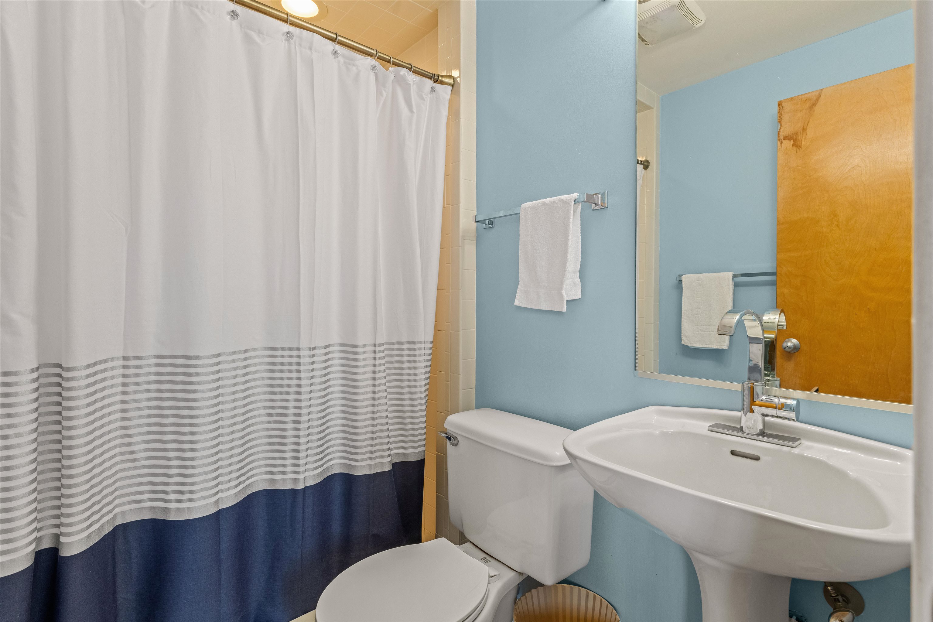 304 Sextant Court Unit 304