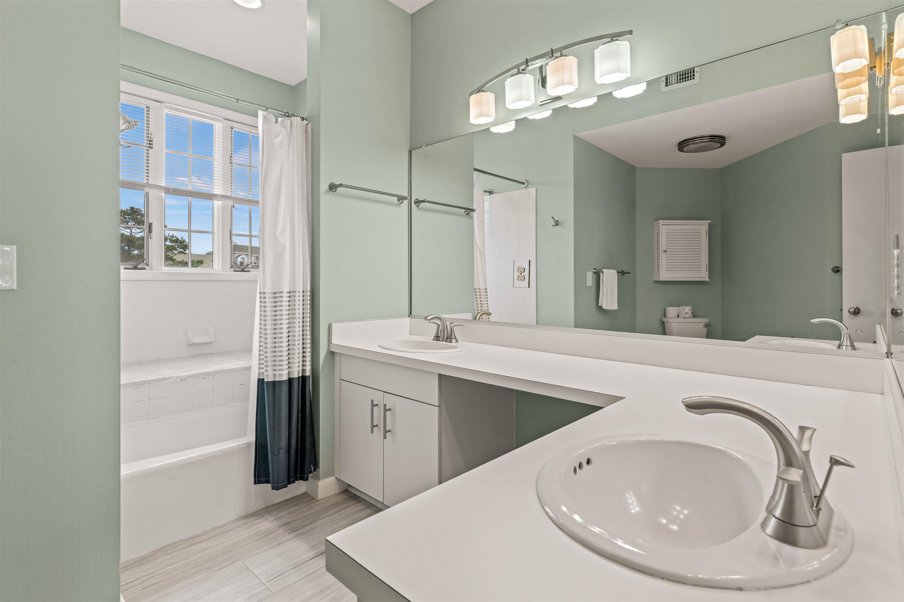 304 Sextant Court Unit 304