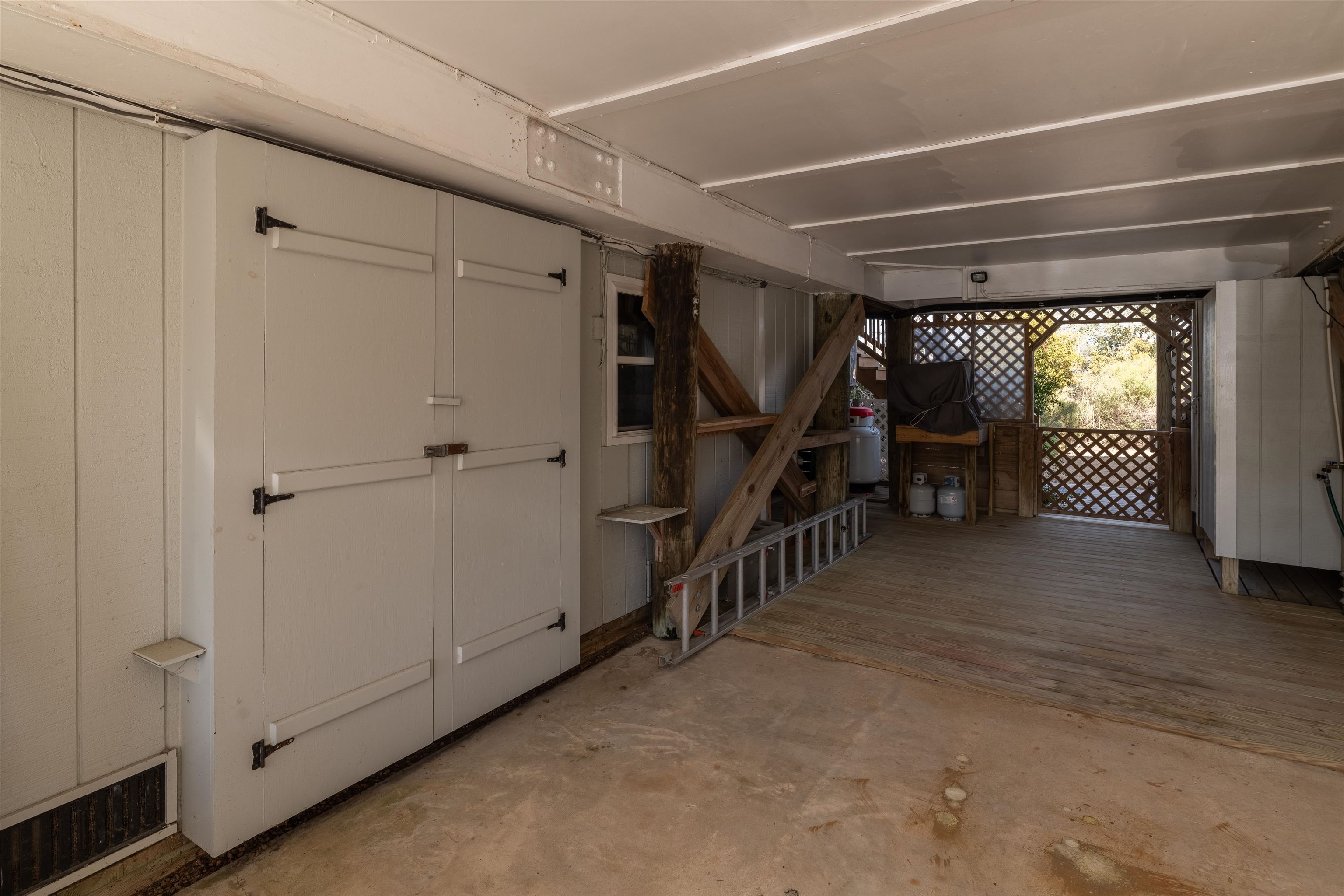 602 Sextant Court Unit 602