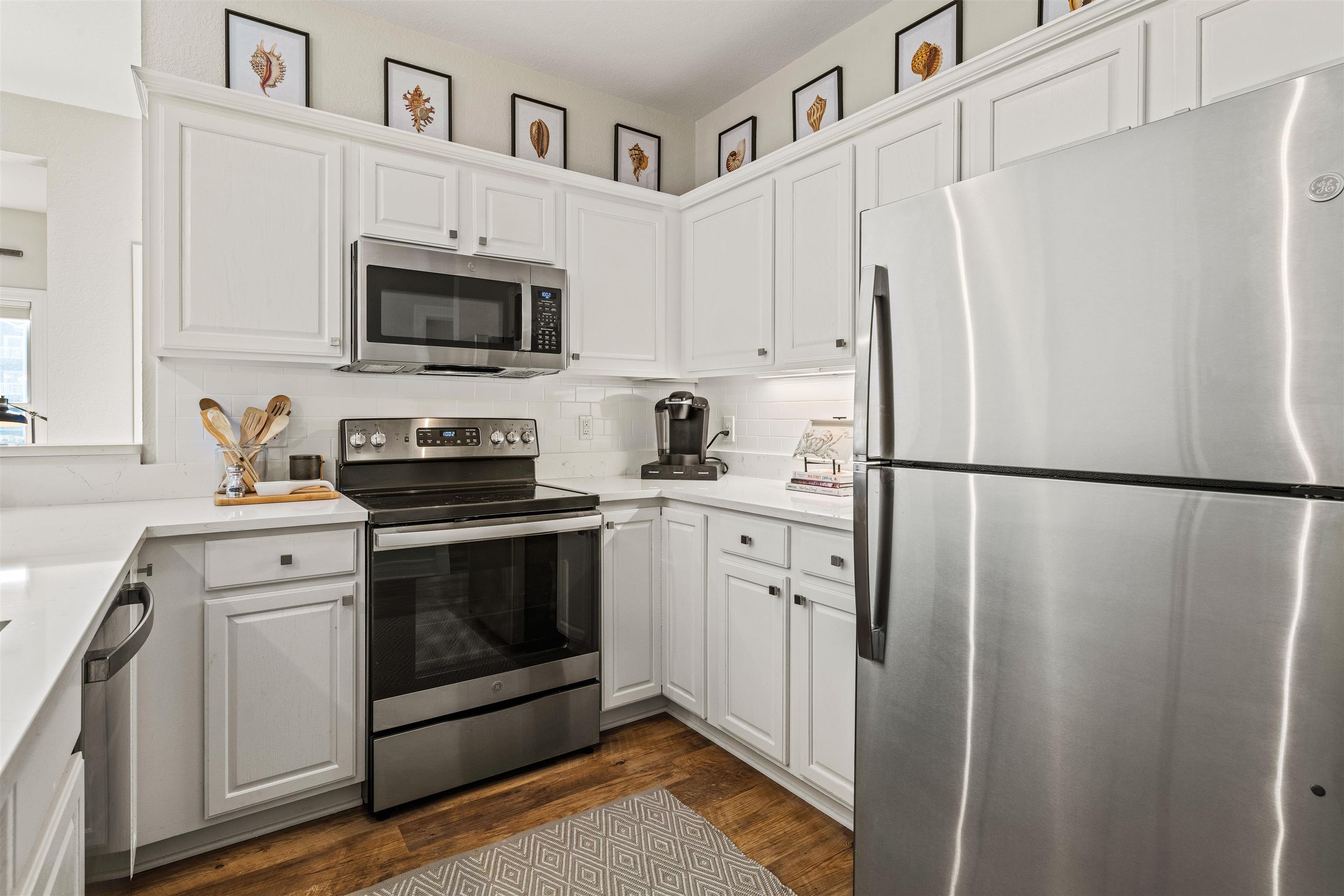 201 North Bay Club Drive Unit 201