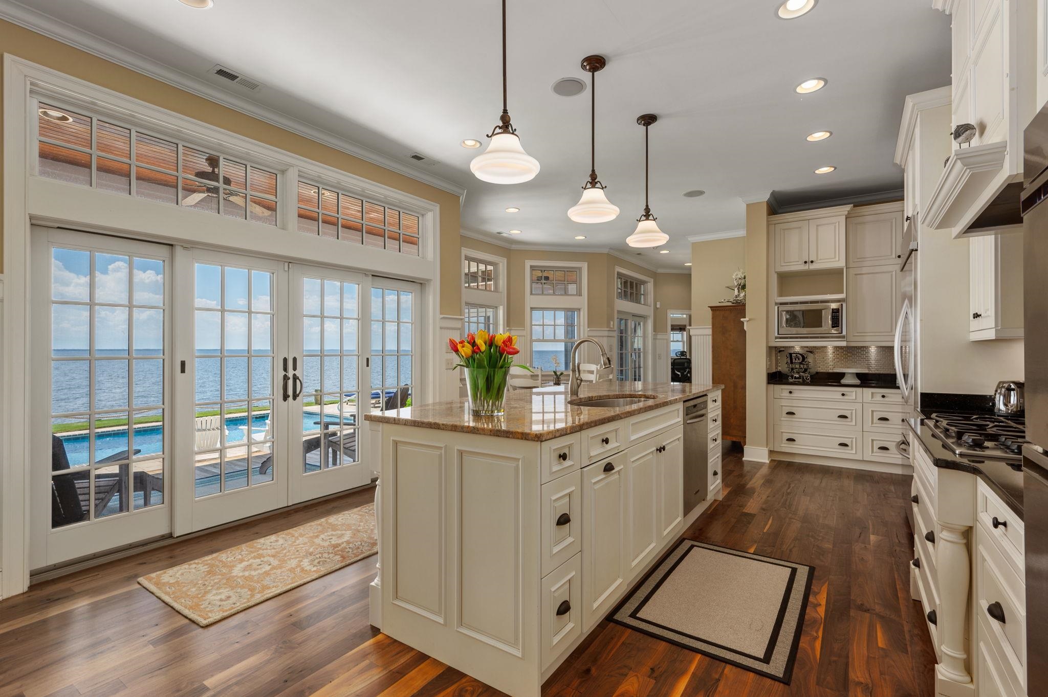 112 Mill Point lot 1