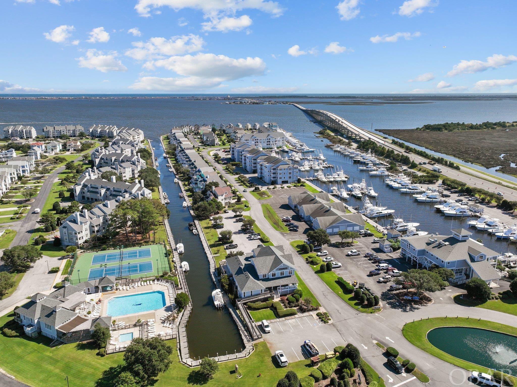 118 Yacht Club Court Slip 118