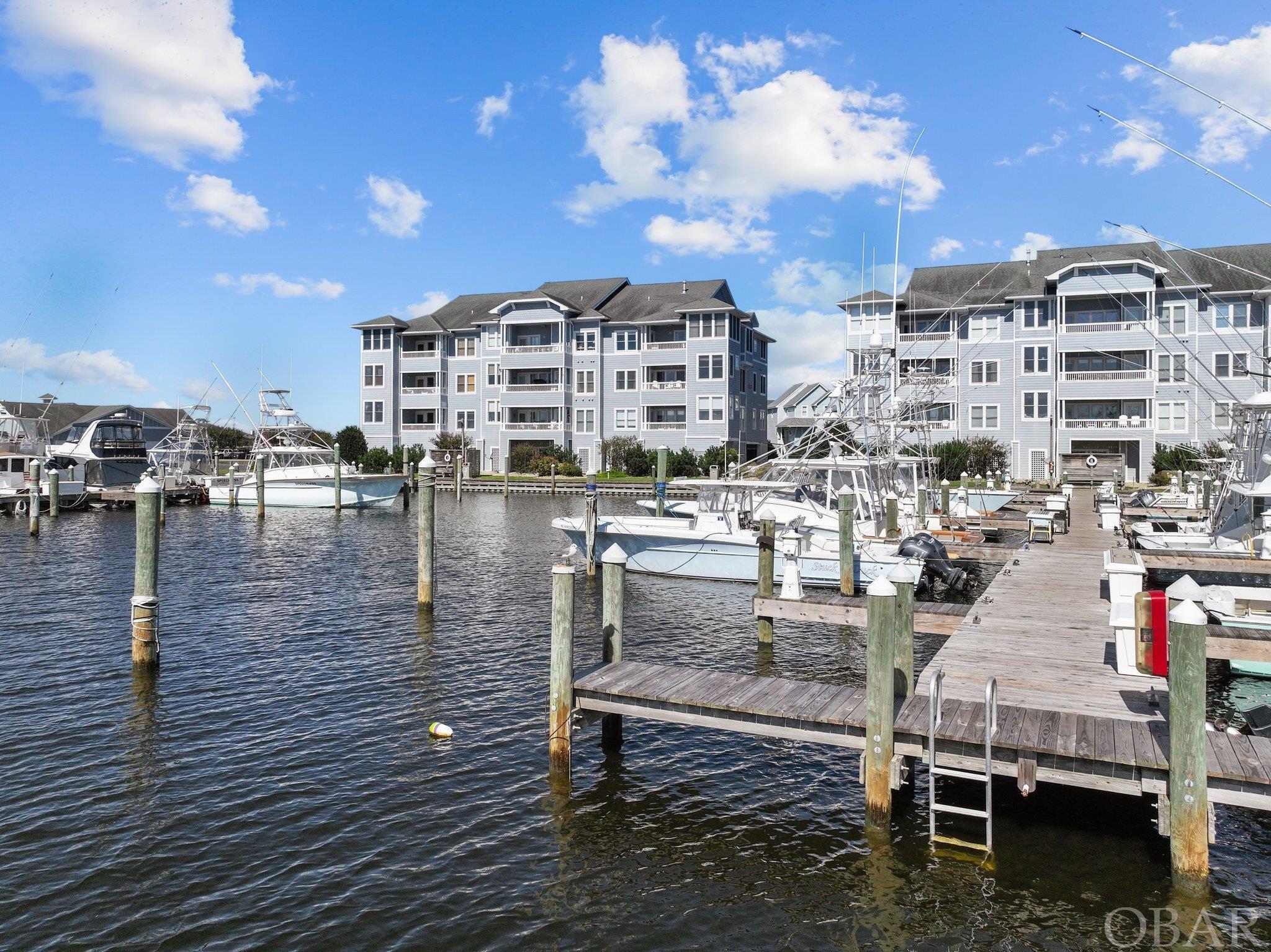 118 Yacht Club Court Slip 118