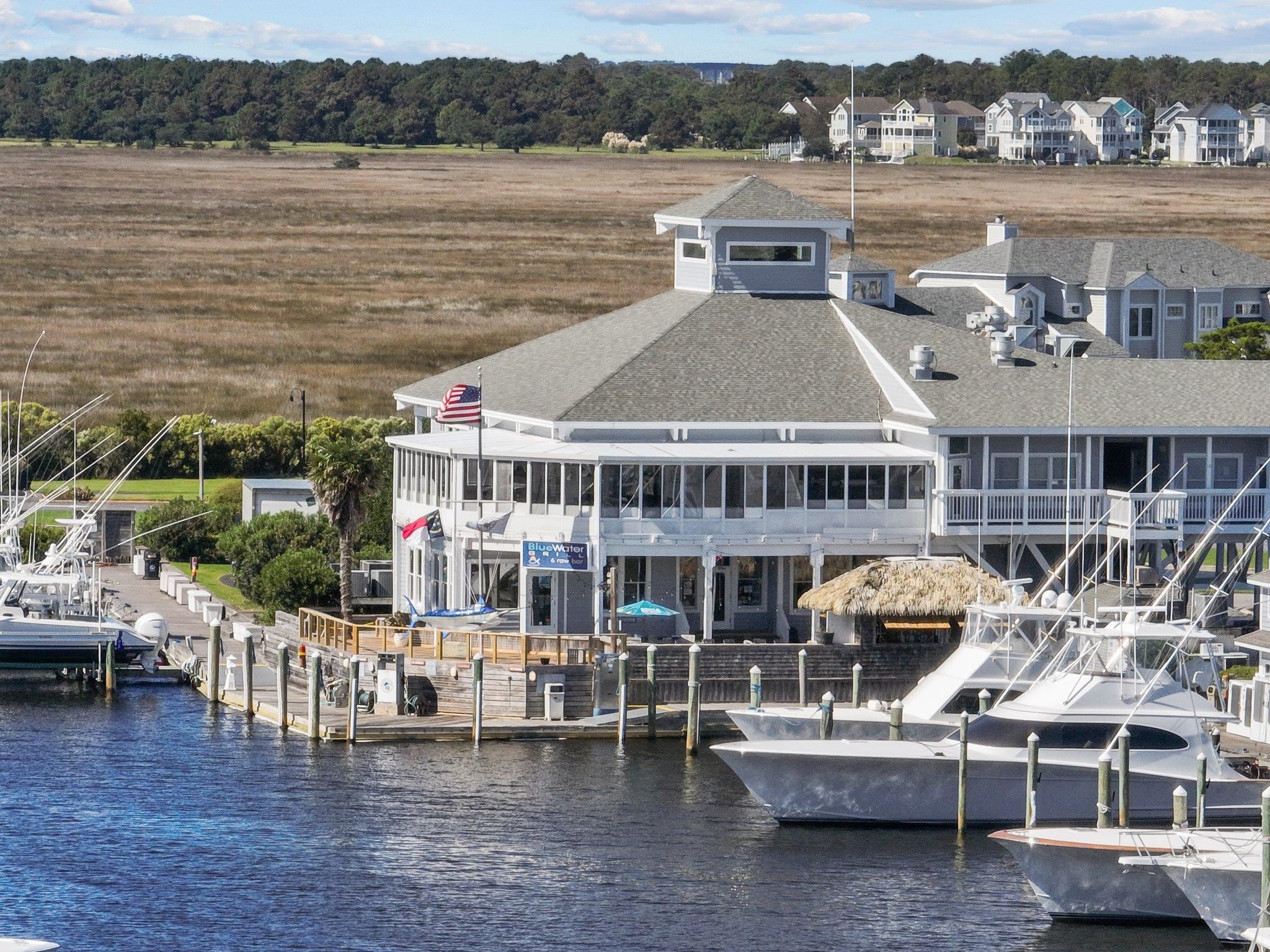 118 Yacht Club Court Slip 118