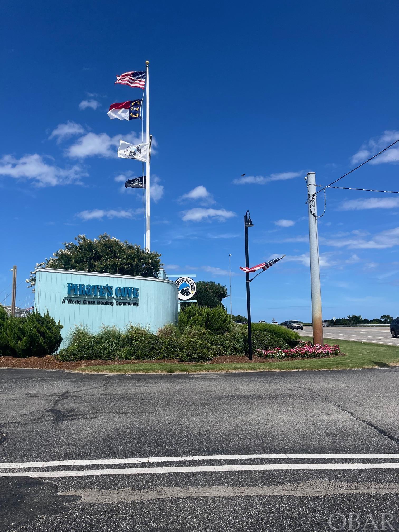 195 Yacht Club Court Slip