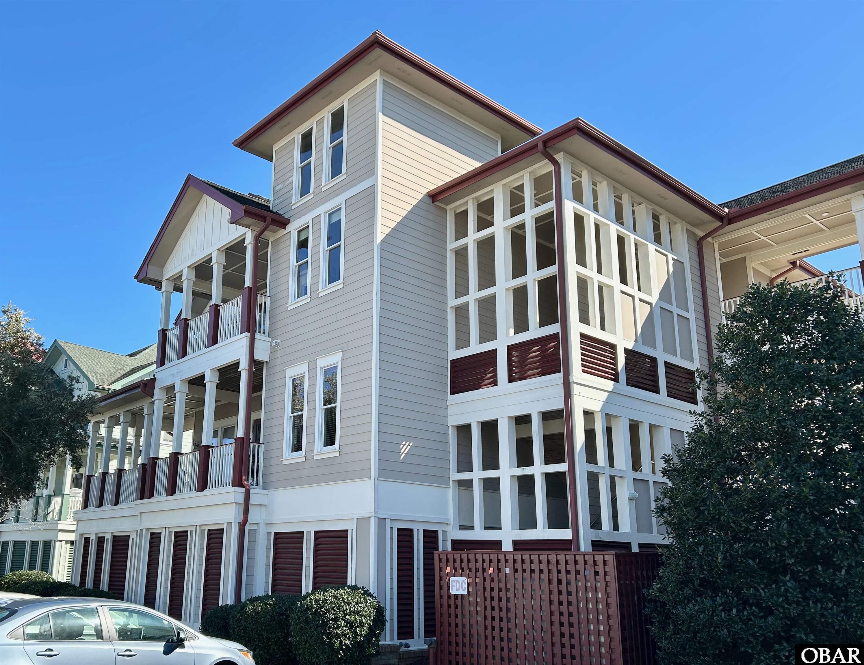 202 Dartmoor Ave. Unit 202-A