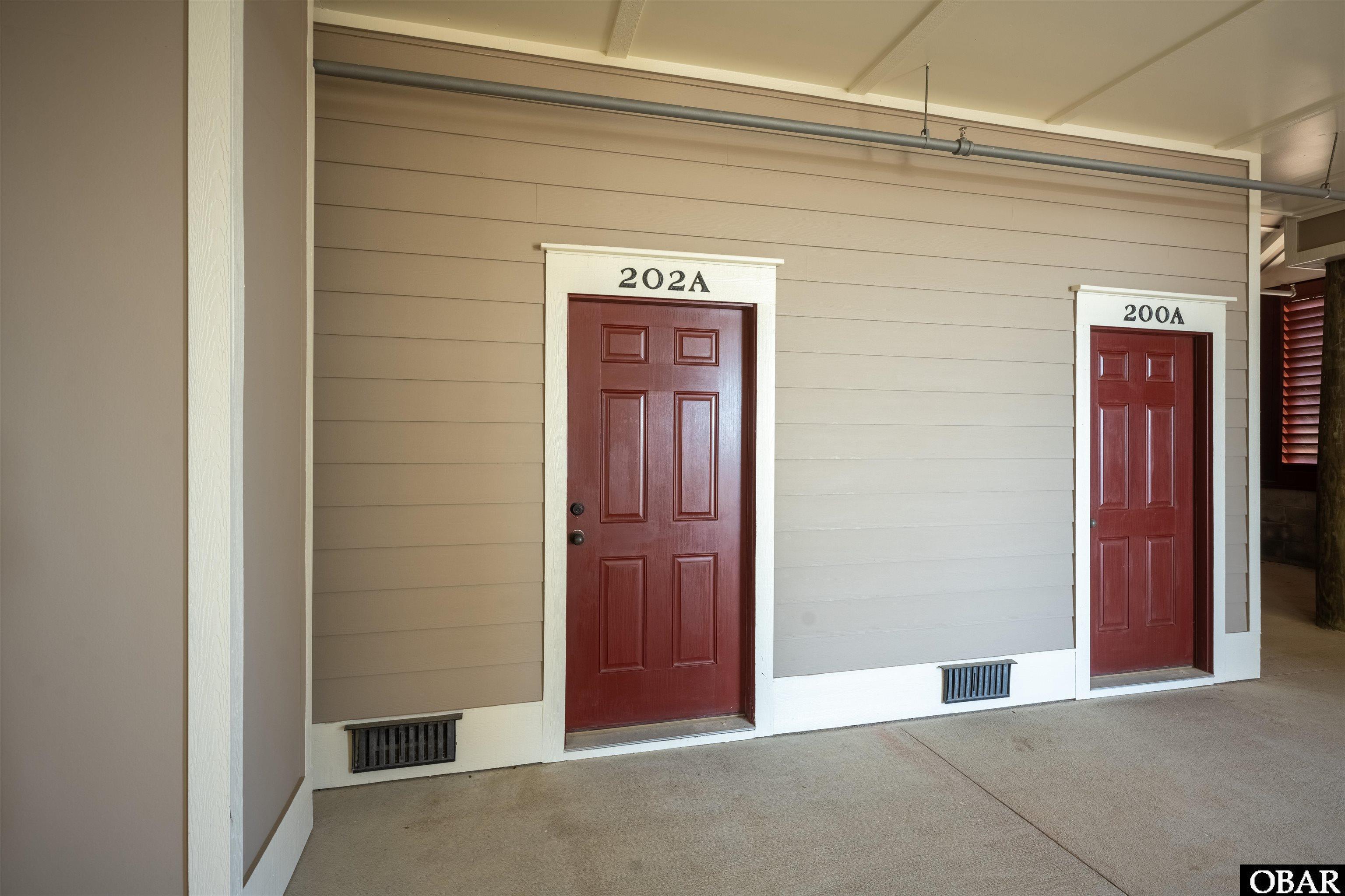 202 Dartmoor Ave. Unit 202-A