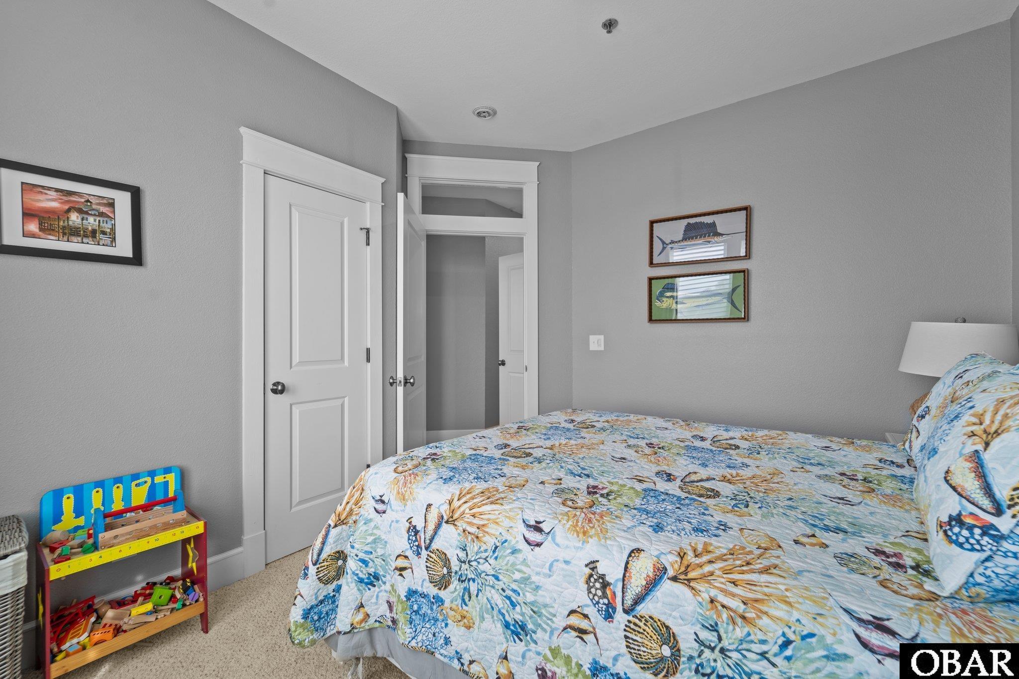 102A Dartmoor Ave. Unit 102A