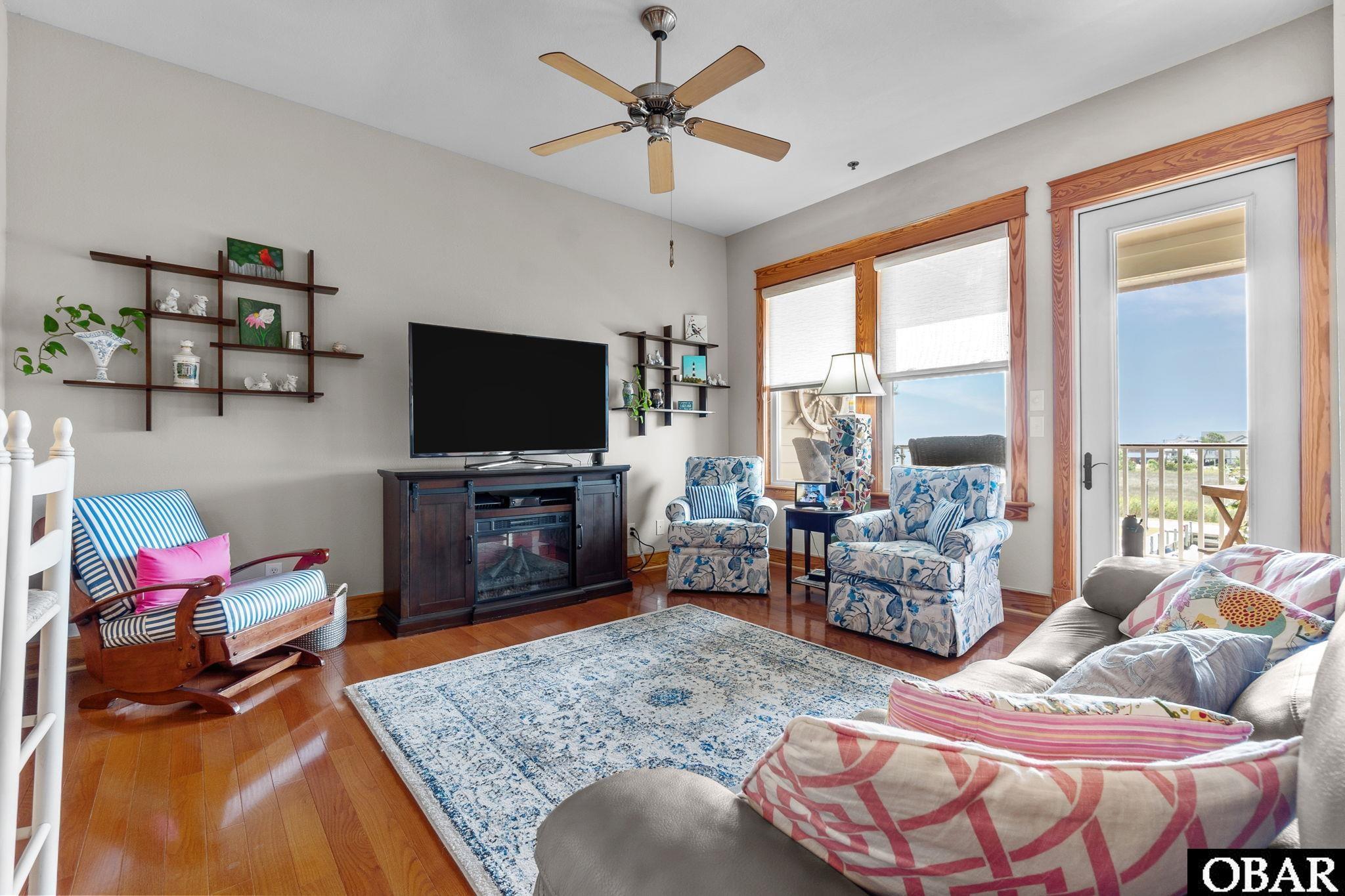 1434 /202D Dartmoor Ave. Unit 202D