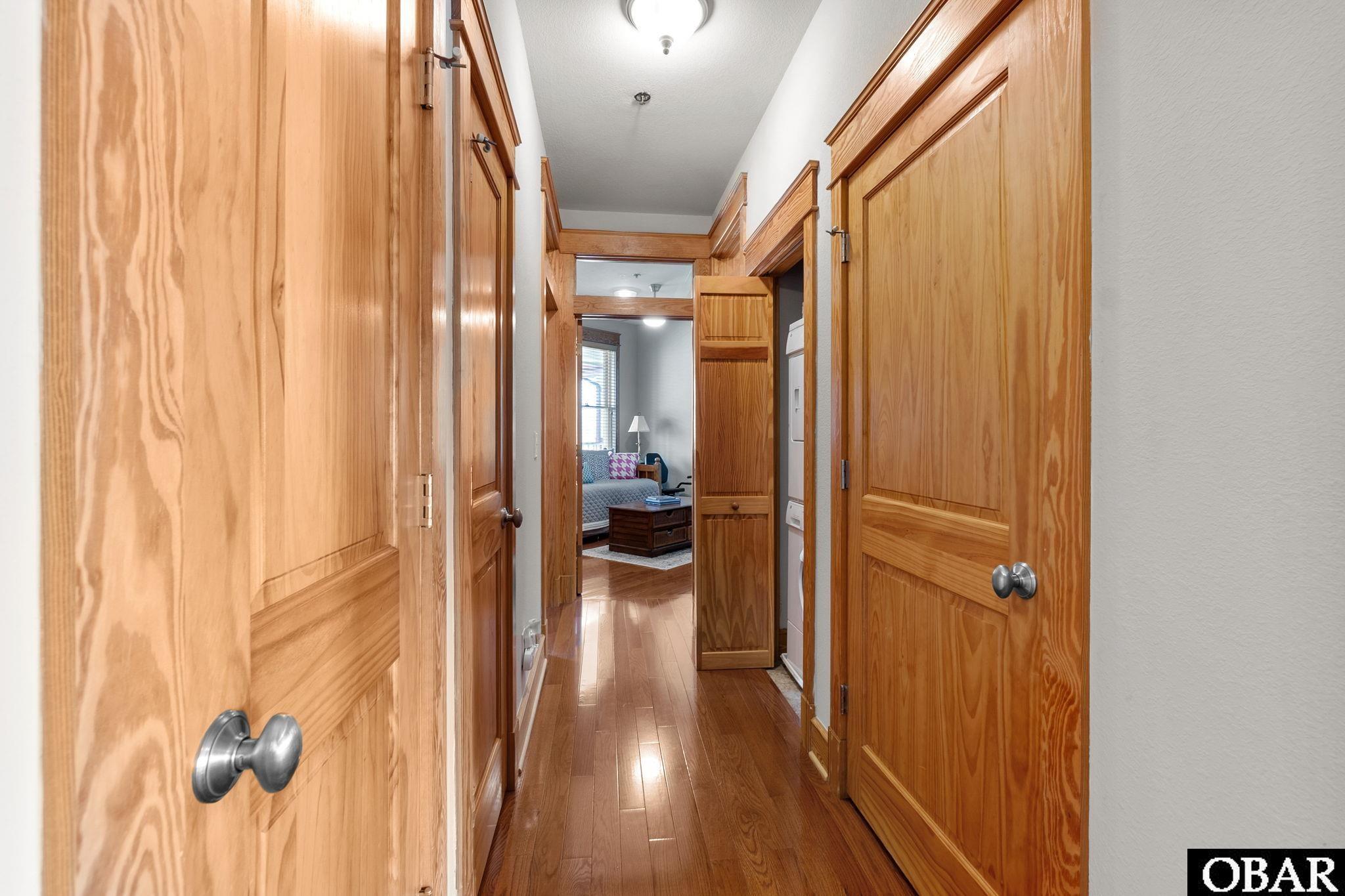 1434 /202D Dartmoor Ave. Unit 202D