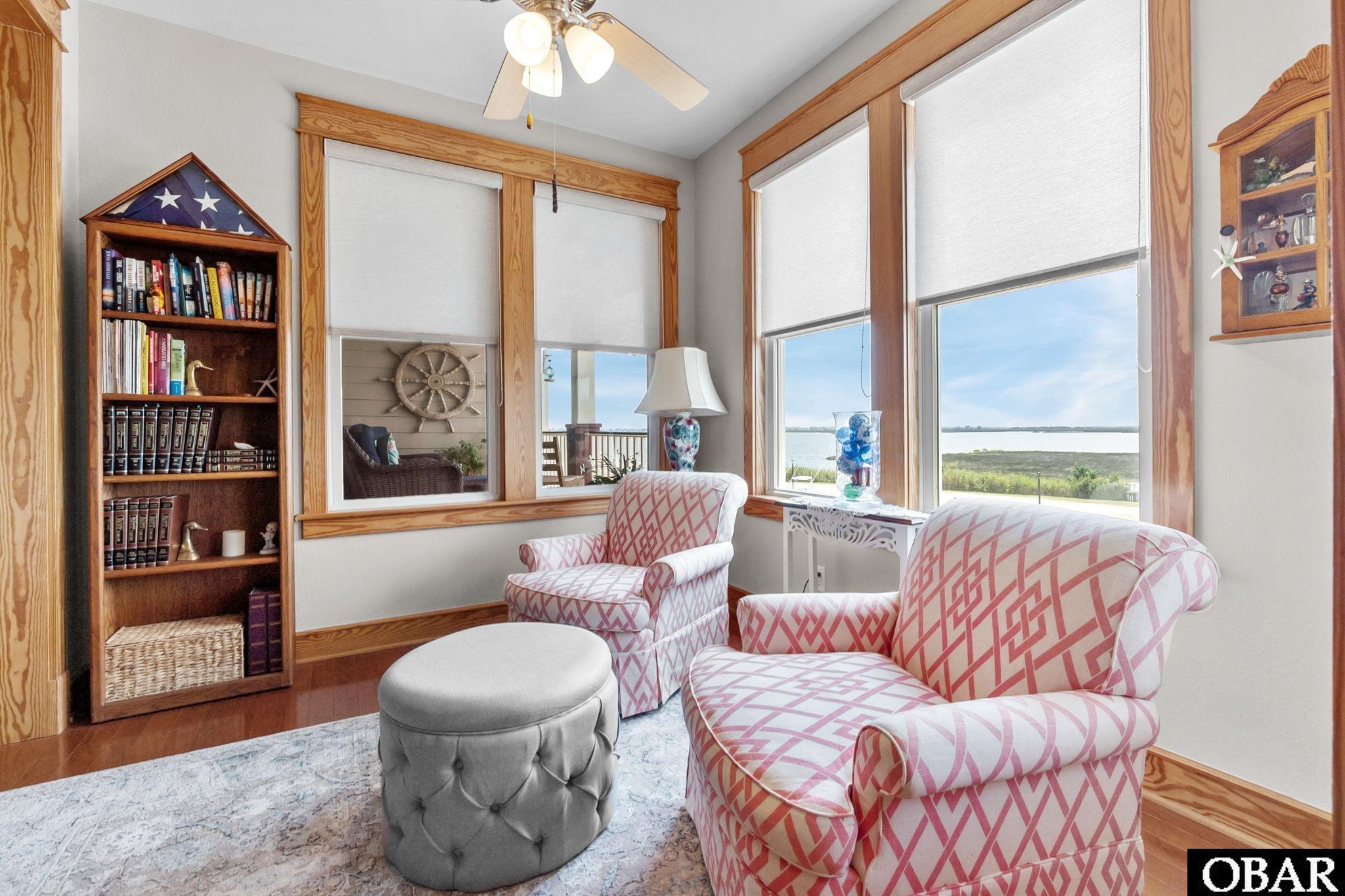 1434 /202D Dartmoor Ave. Unit 202D