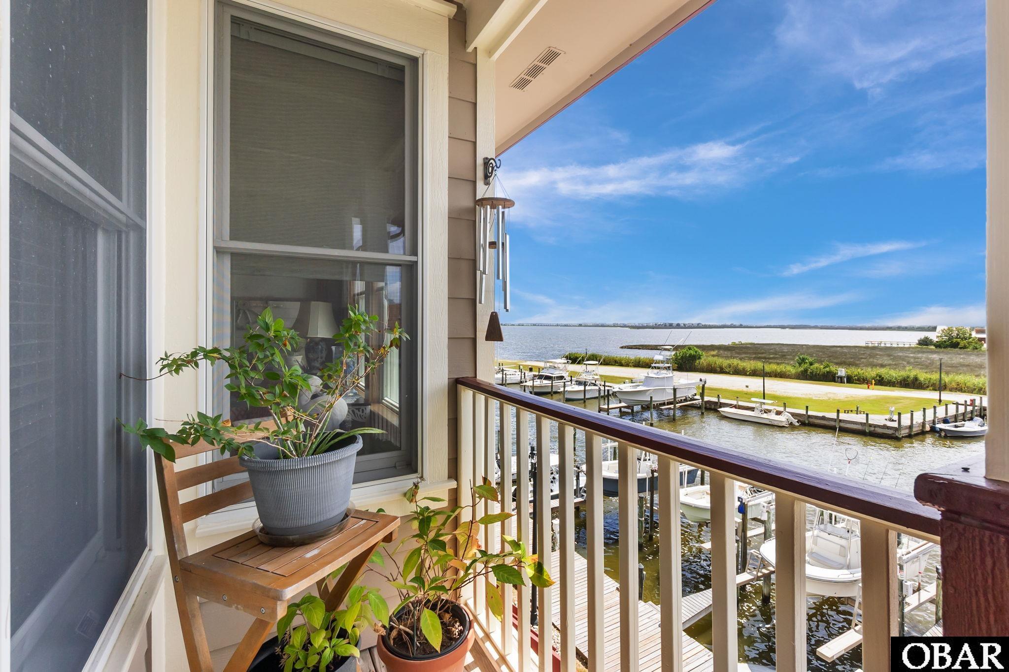 1434 /202D Dartmoor Ave. Unit 202D