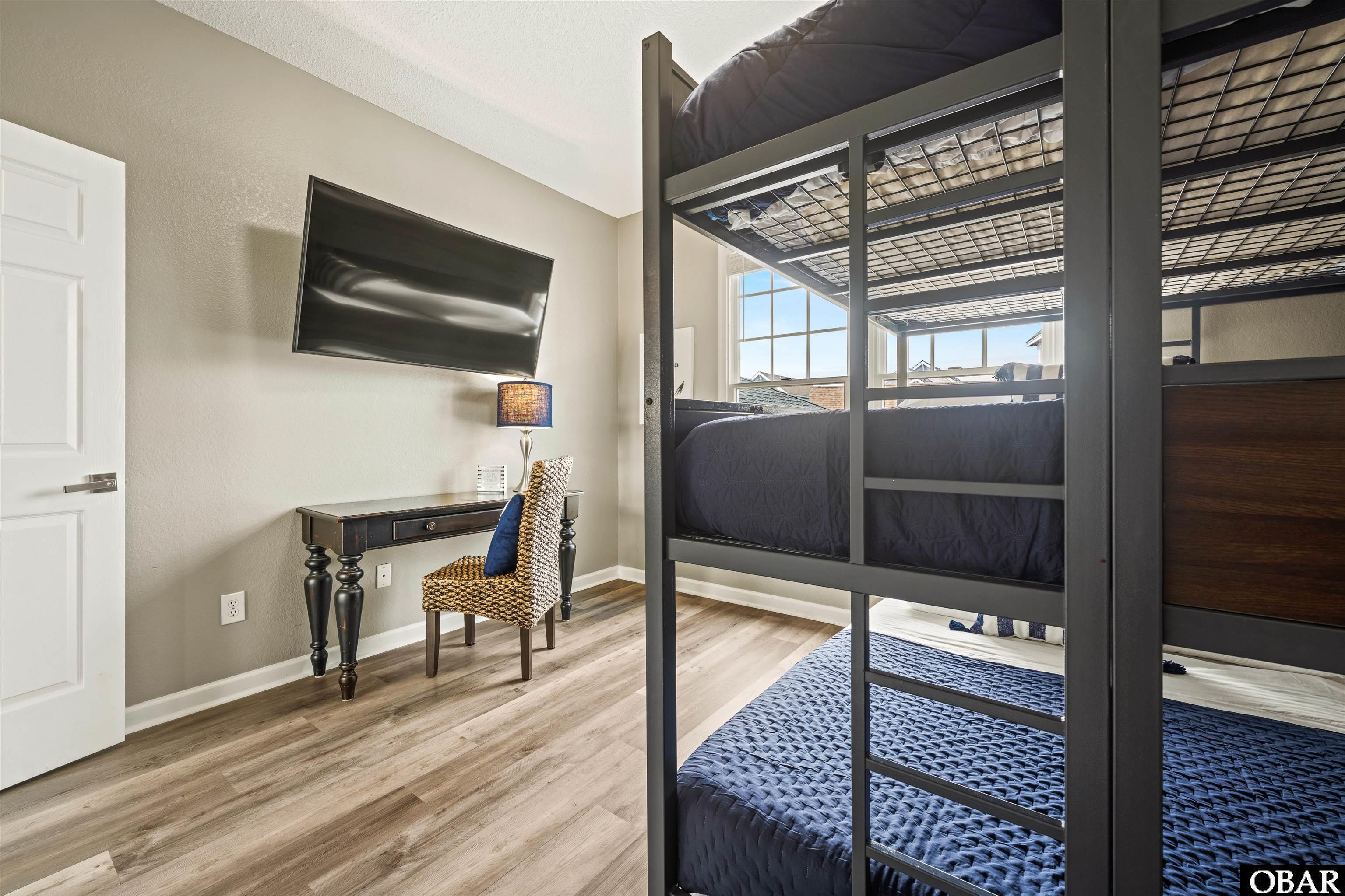 70 Ballast Point Drive lot