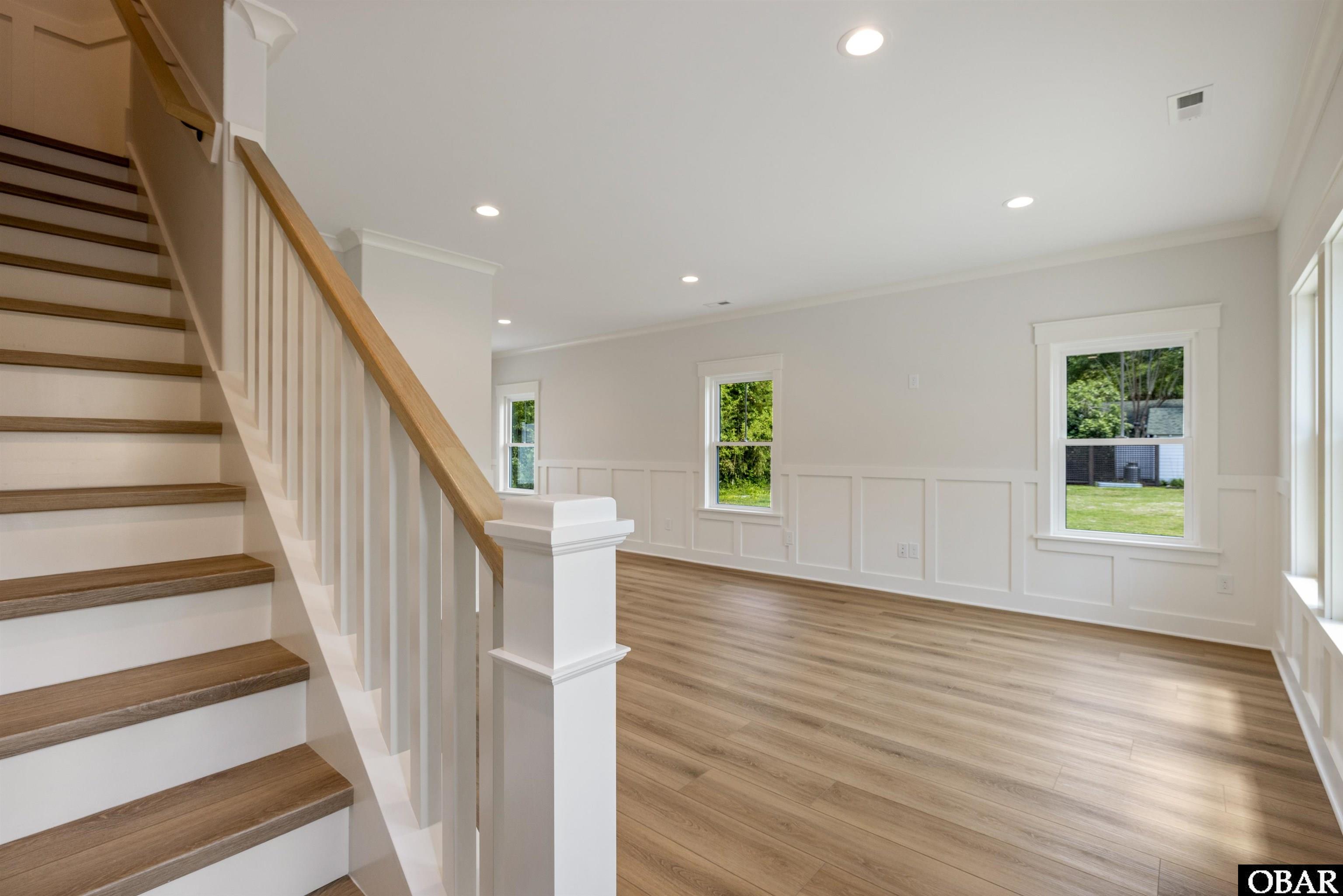 517 Ananias Dare Street Unit 4