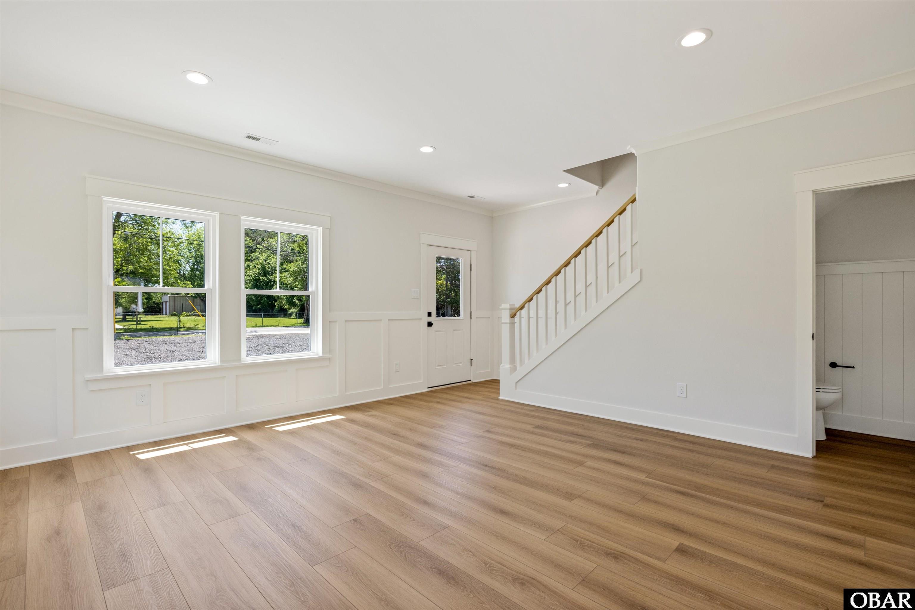 517 Ananias Dare Street Unit 4