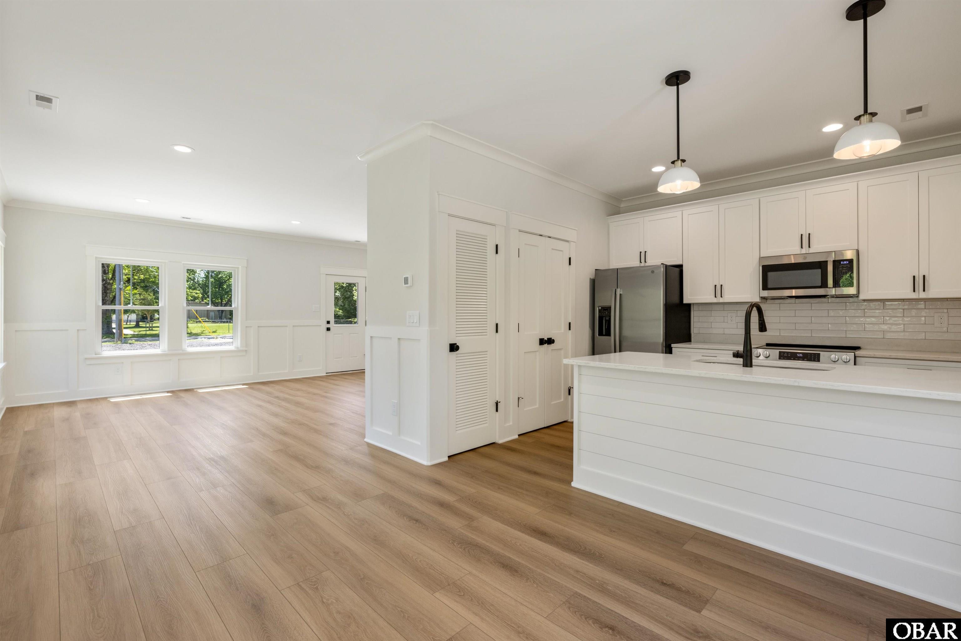 517 Ananias Dare Street Unit 4