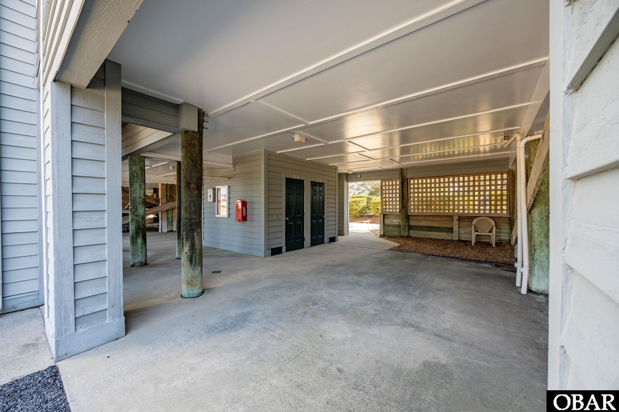 213 Pirates Way Unit 213