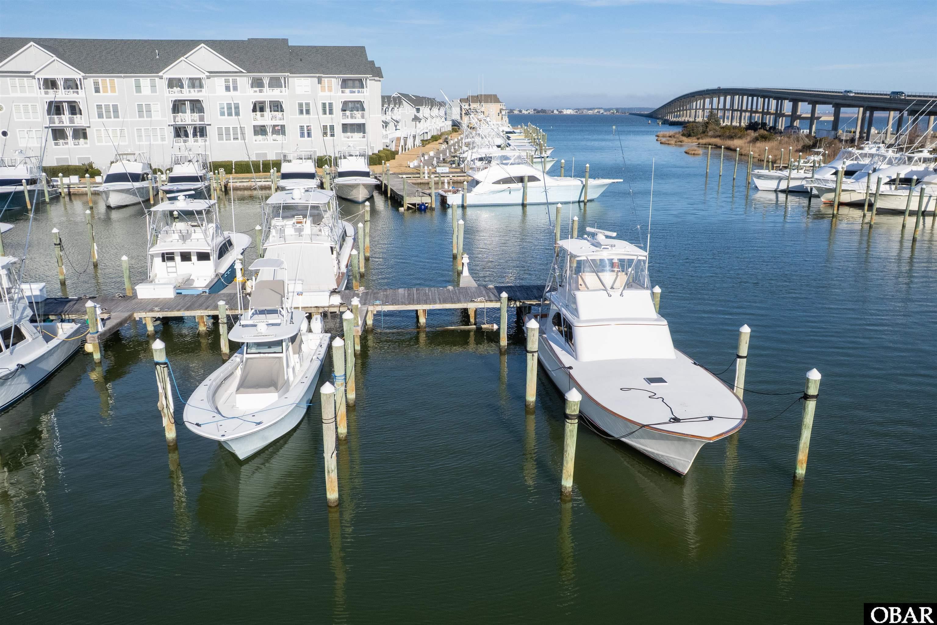 138 Yacht Club Court Slip 138