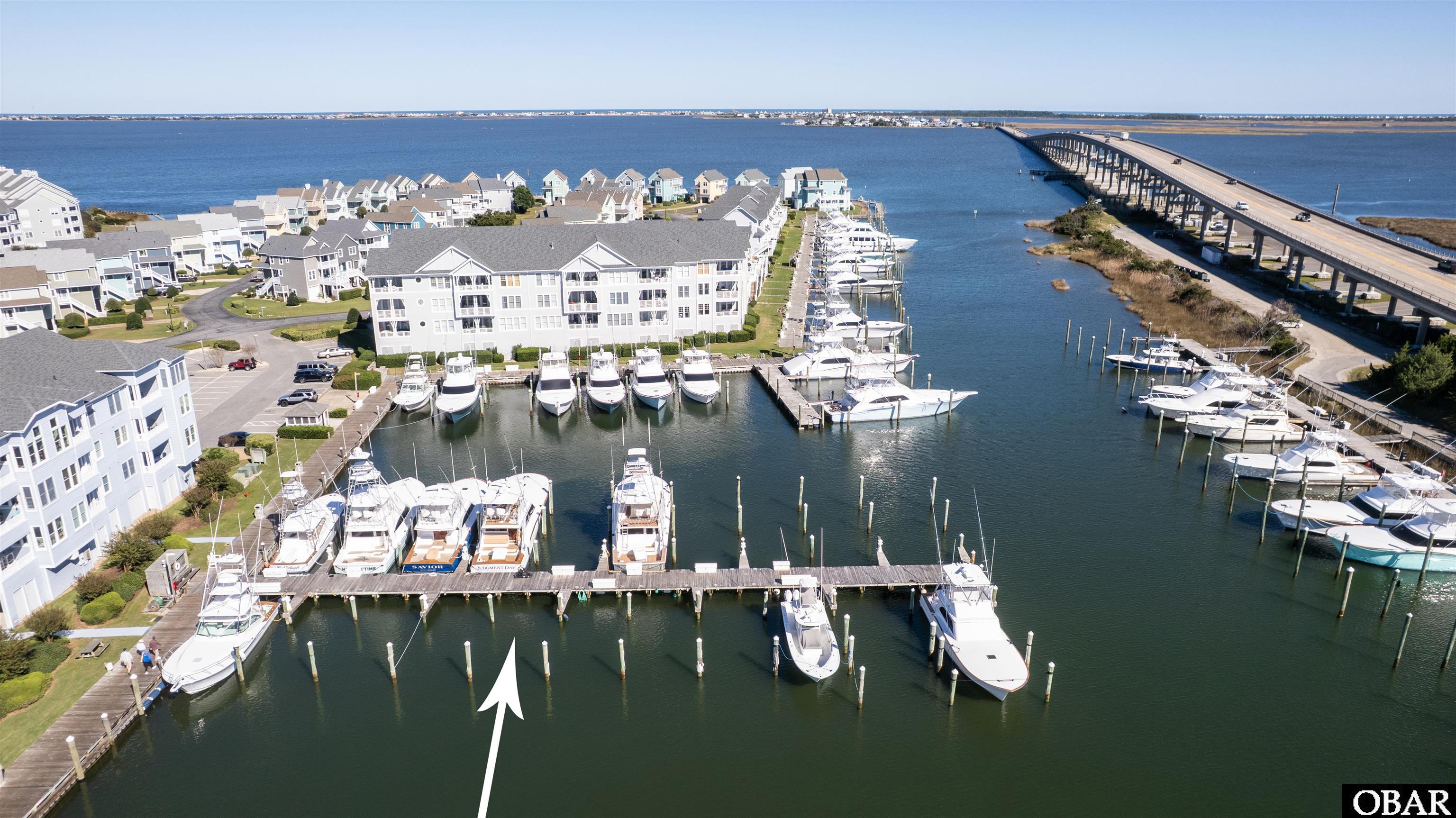 128 Yacht Club Court Slip 128