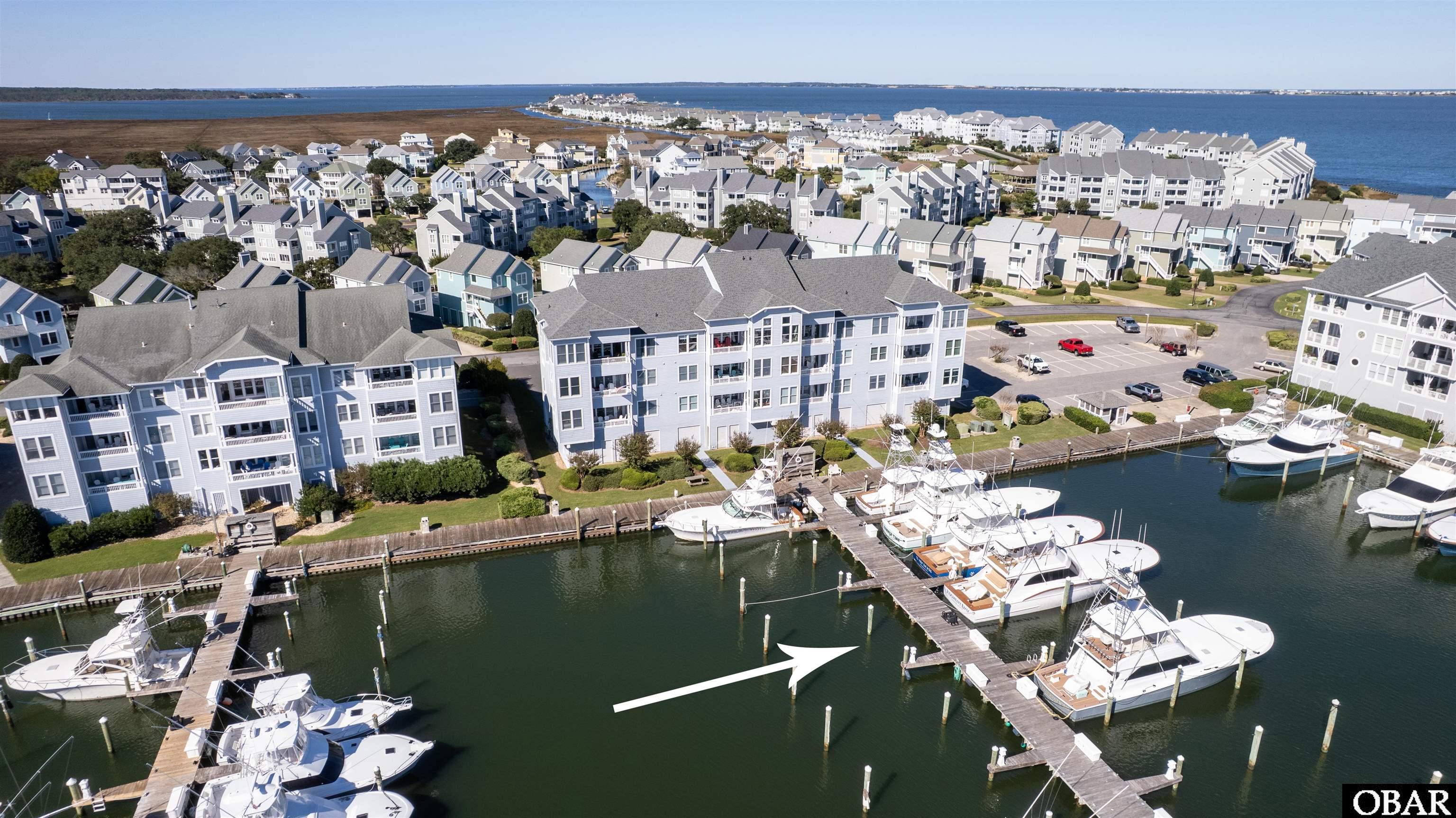 128 Yacht Club Court Slip 128
