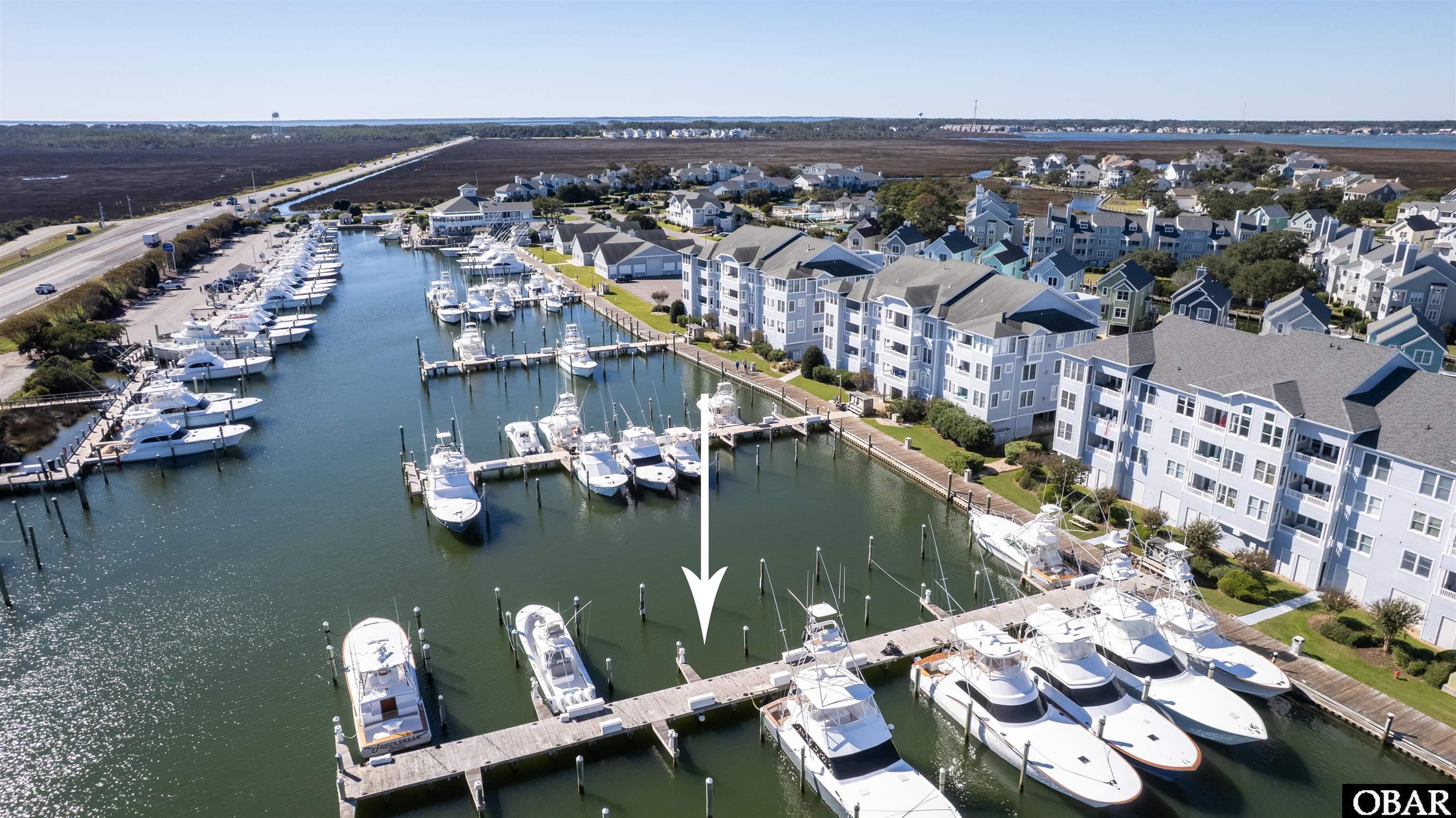 128 Yacht Club Court Slip 128