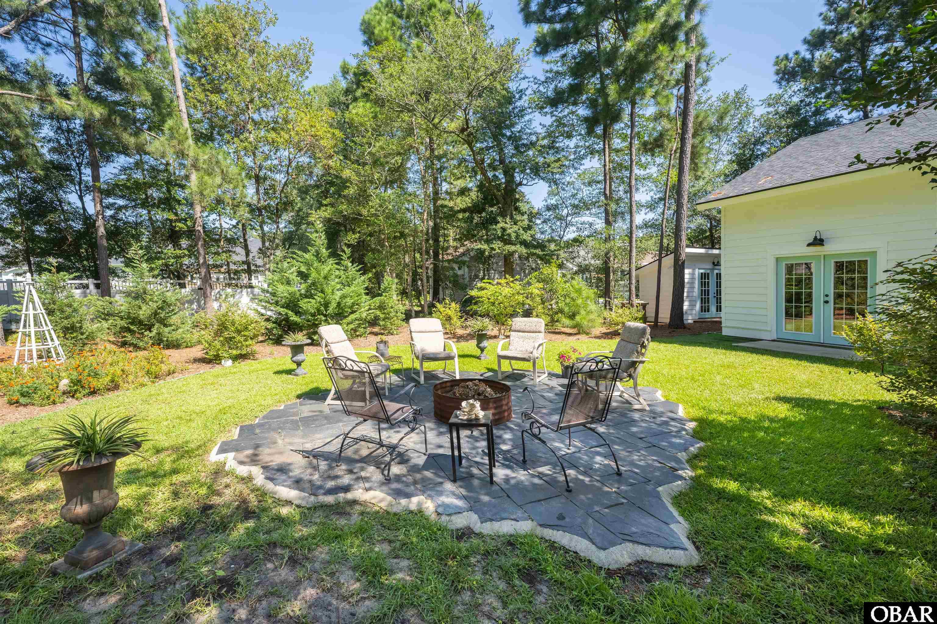141 Tuscarora Ct