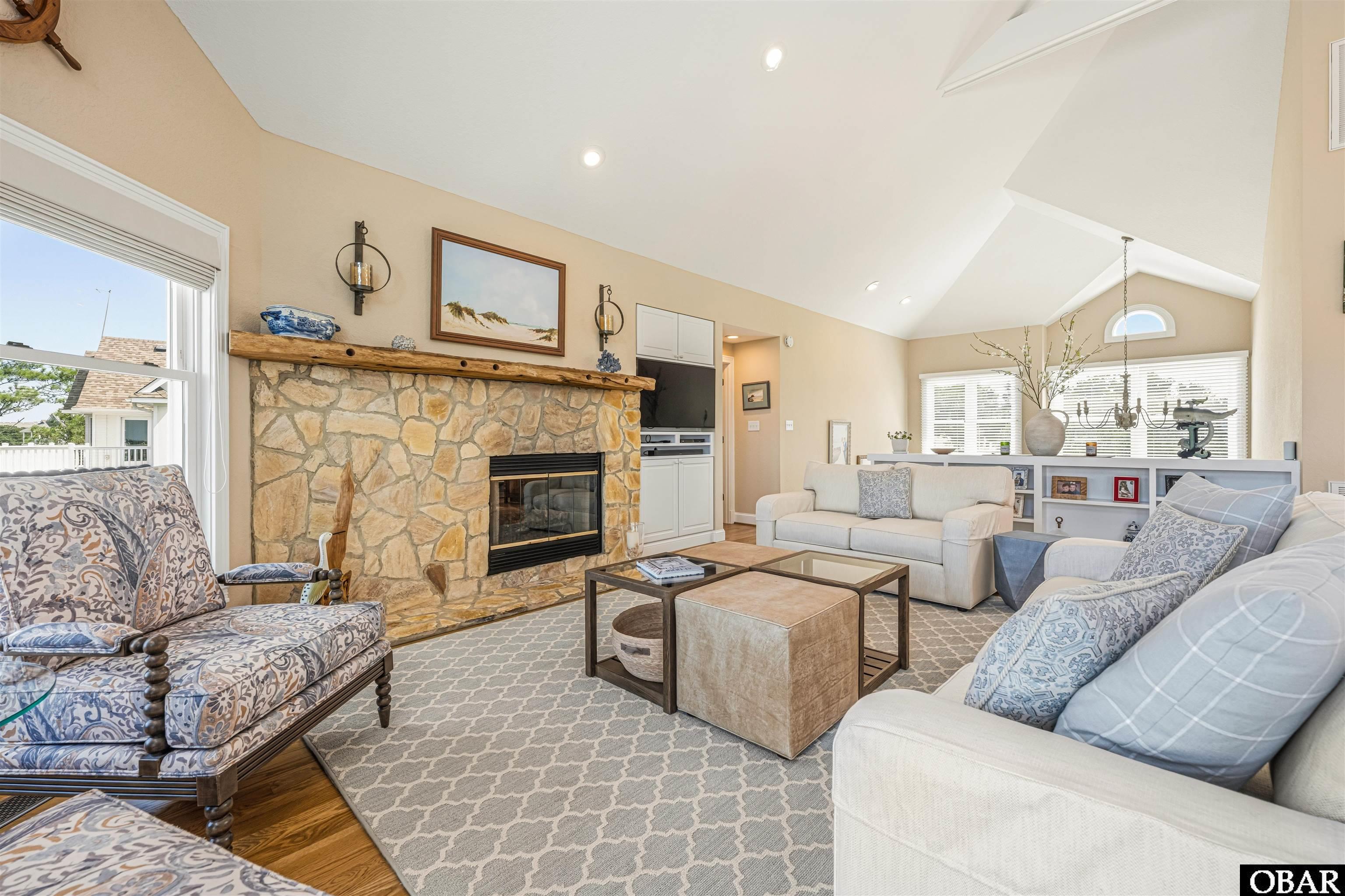 46 N Hammock Court