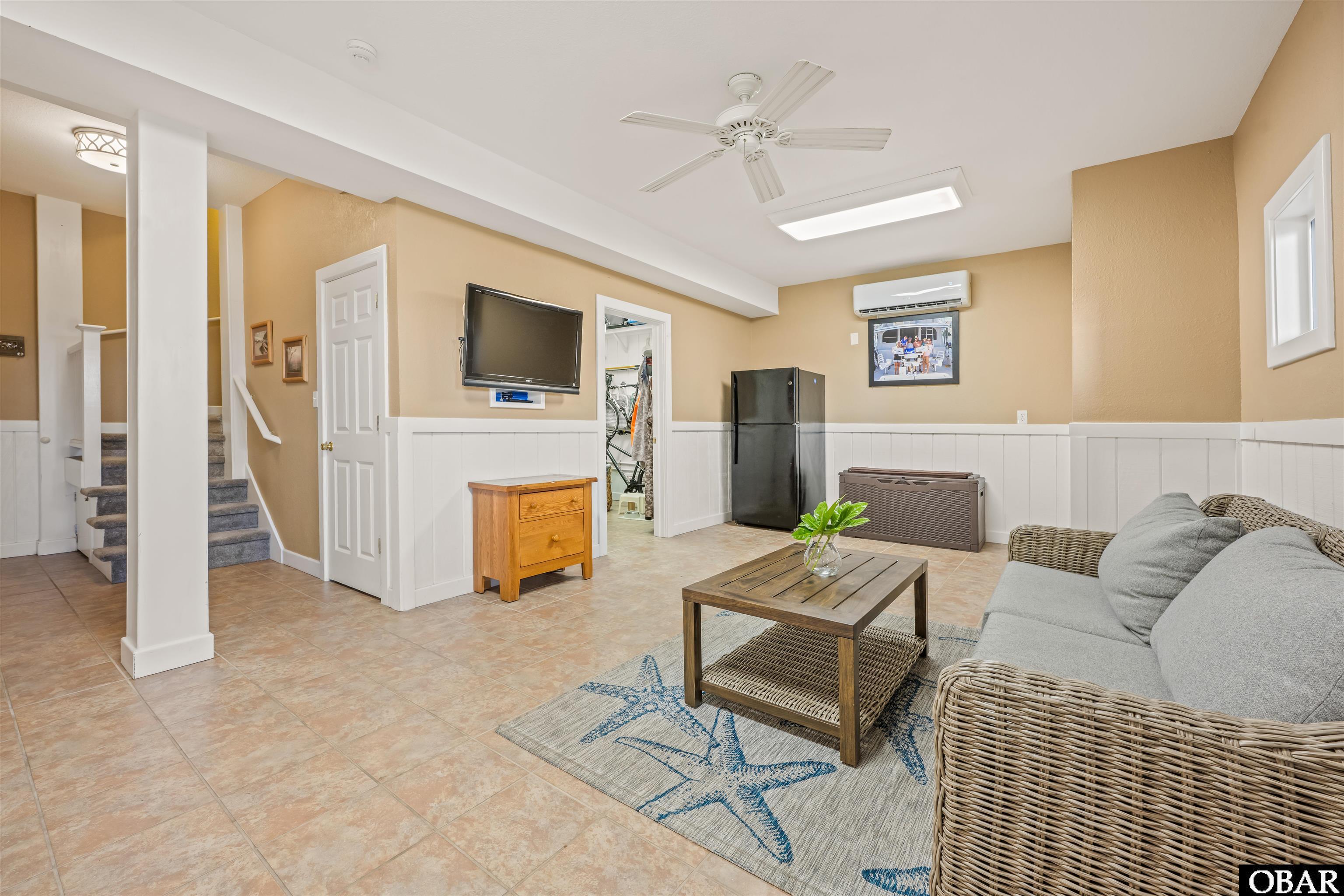 3 Spinnaker Court