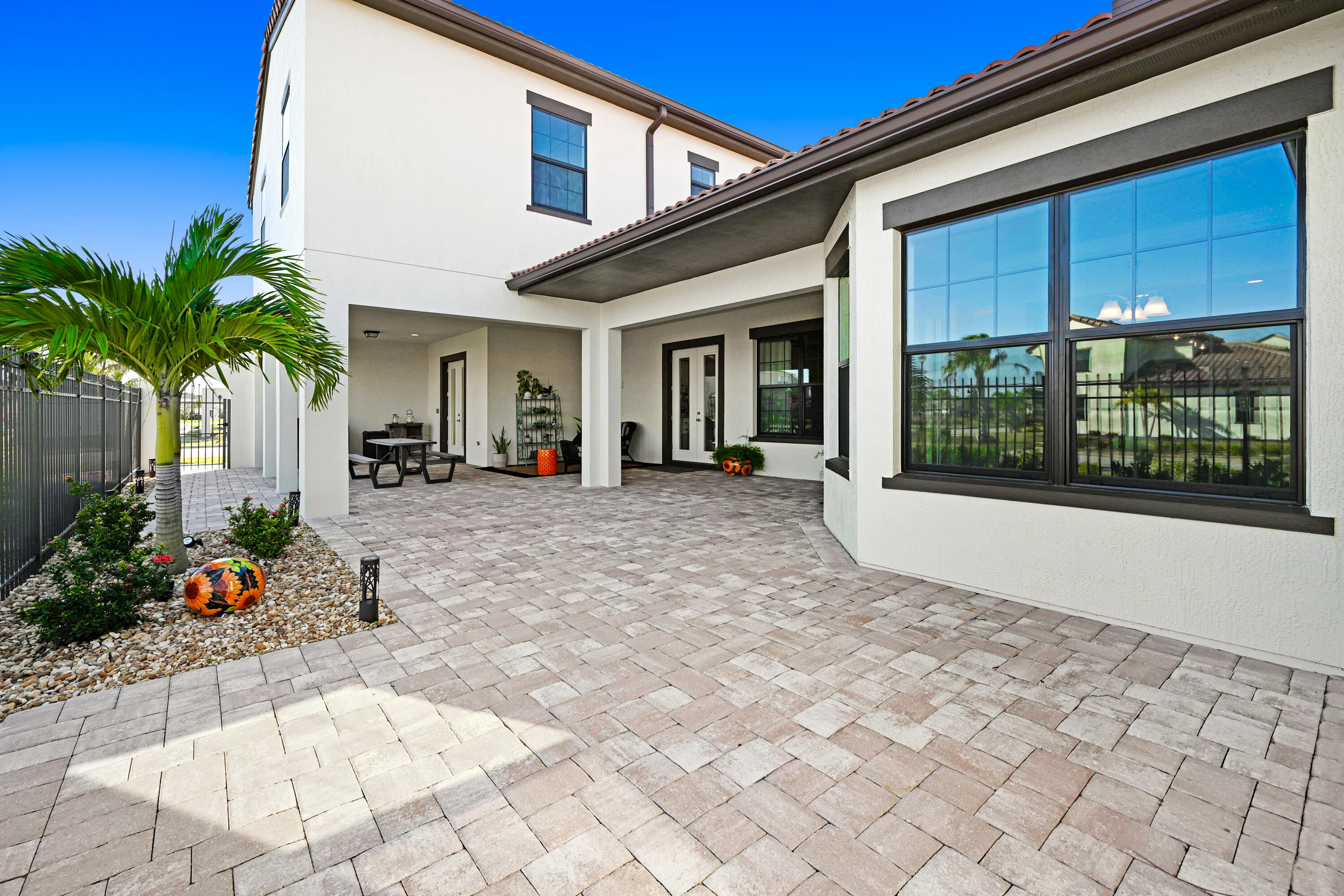 2334 Addison Drive