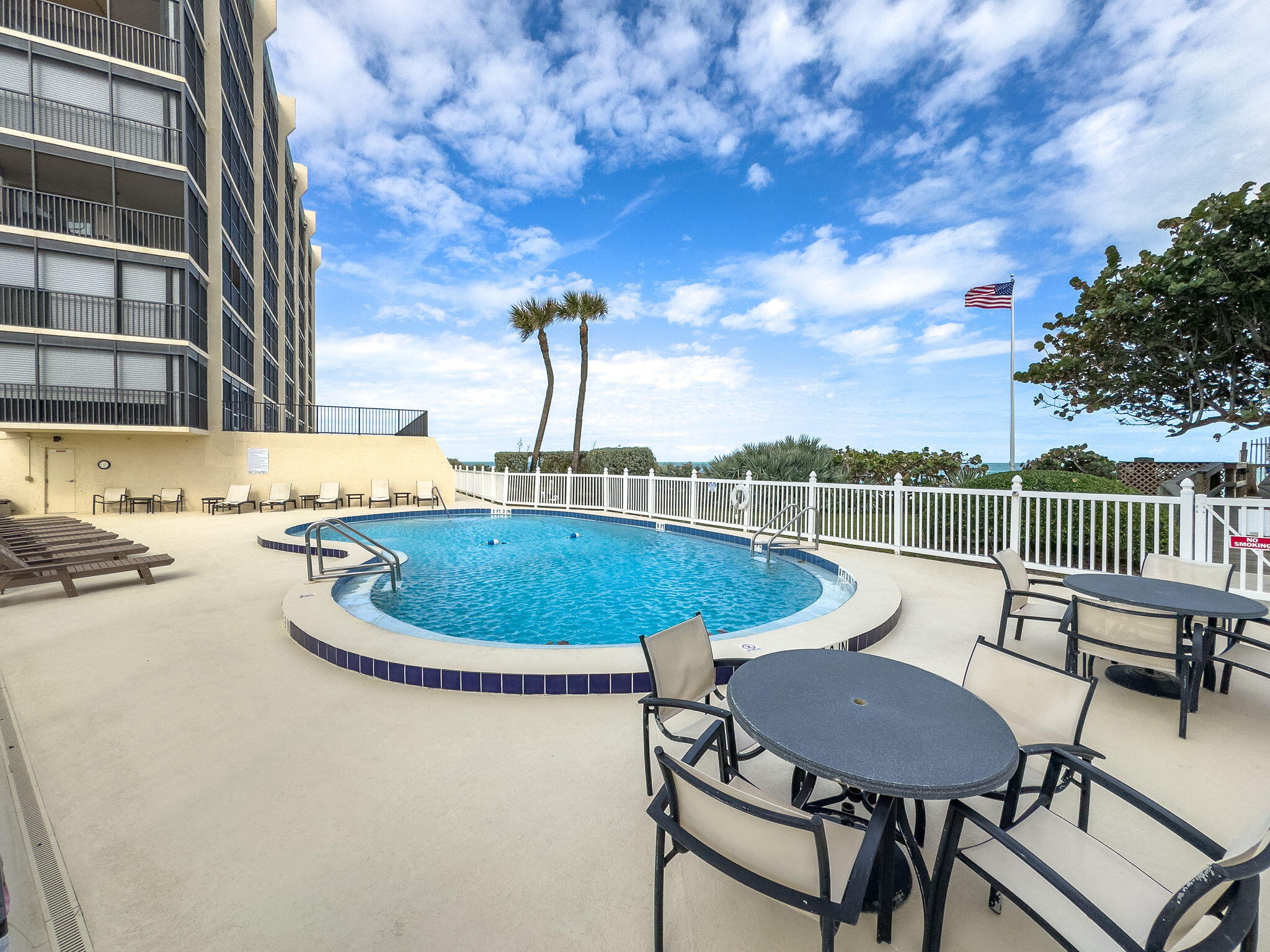 1125 Highway A1a, 609