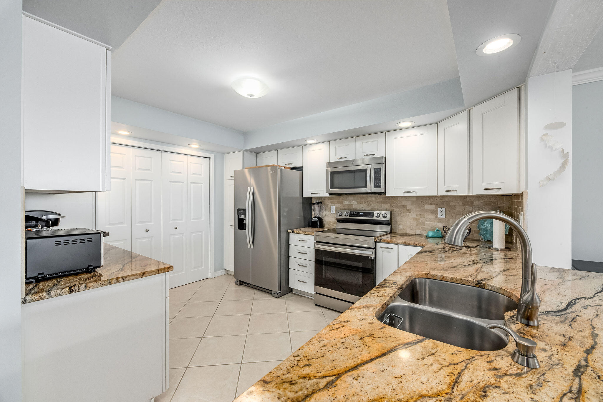 1125 Highway A1a, 609