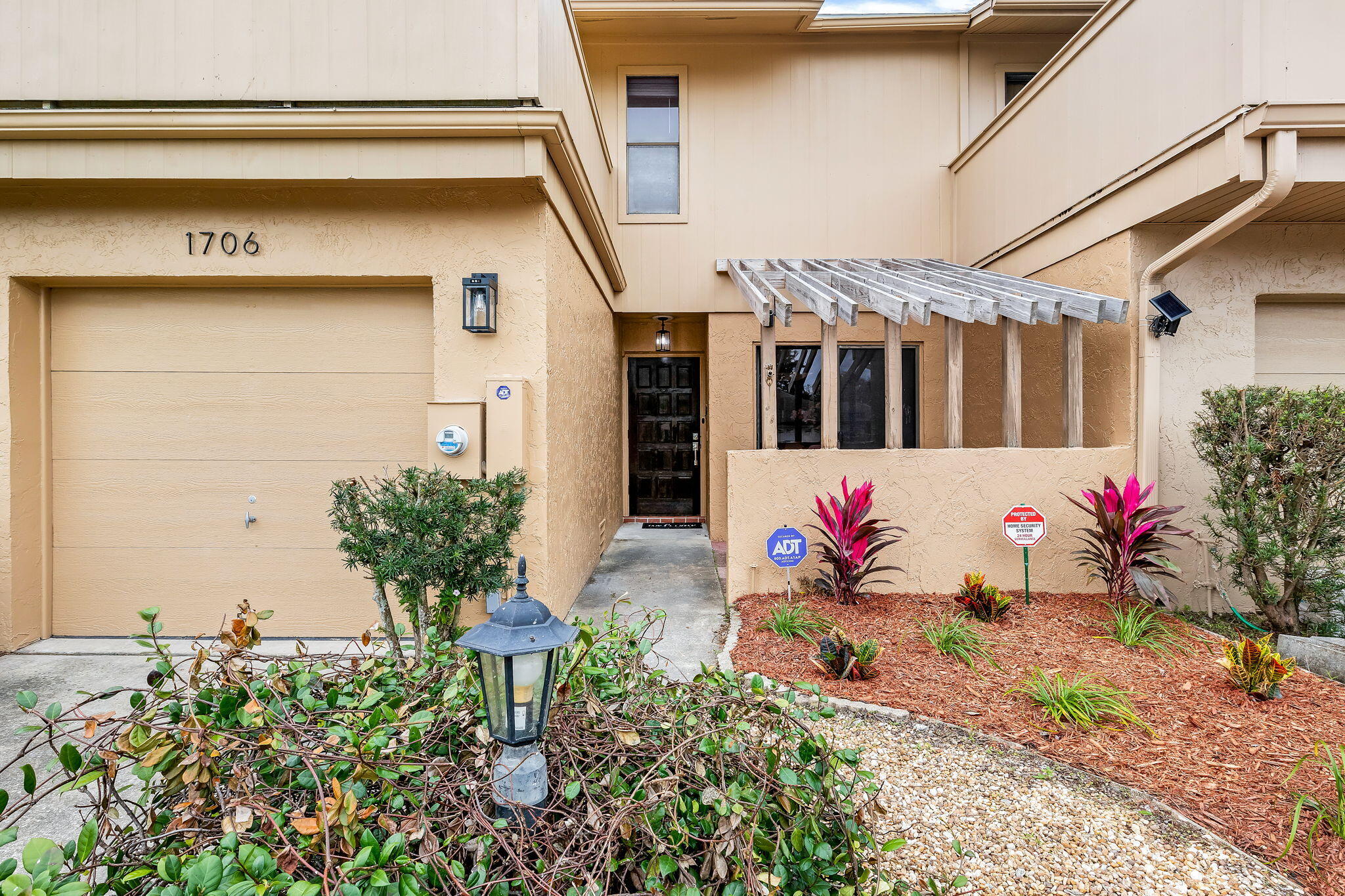 1706 Figtree Drive