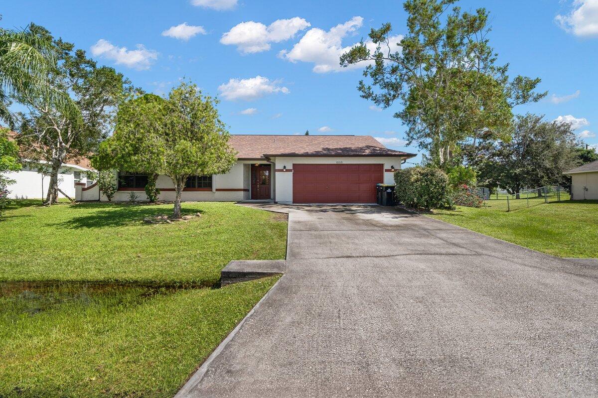 1055 Dallam Avenue NW, 44