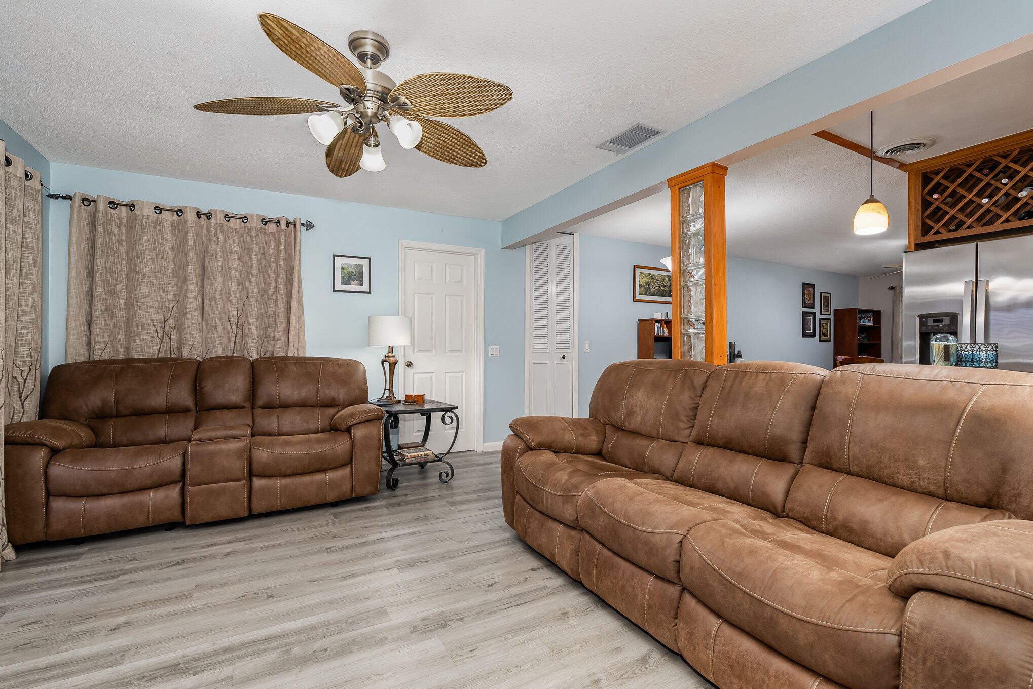 1783 Cadillac Circle S