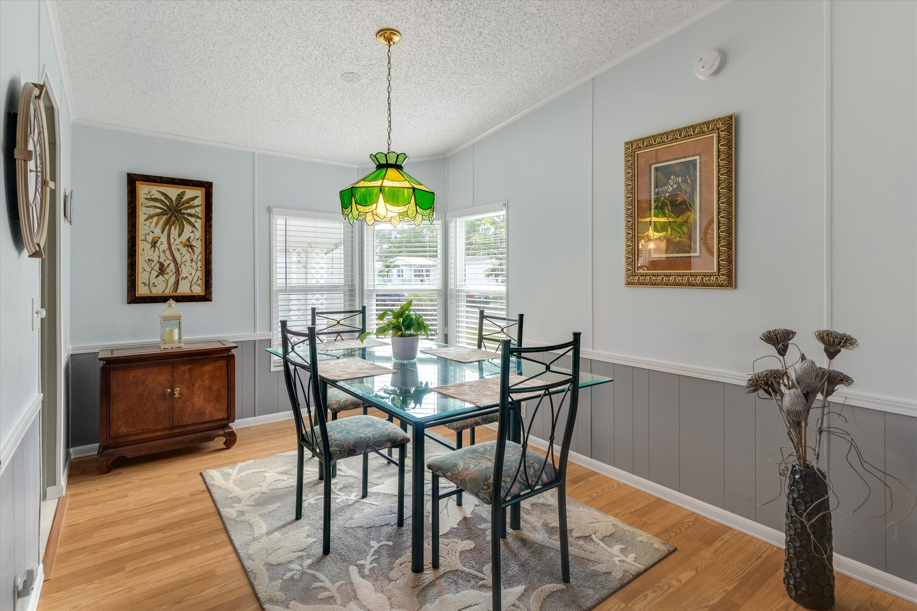 330 Papaya Circle