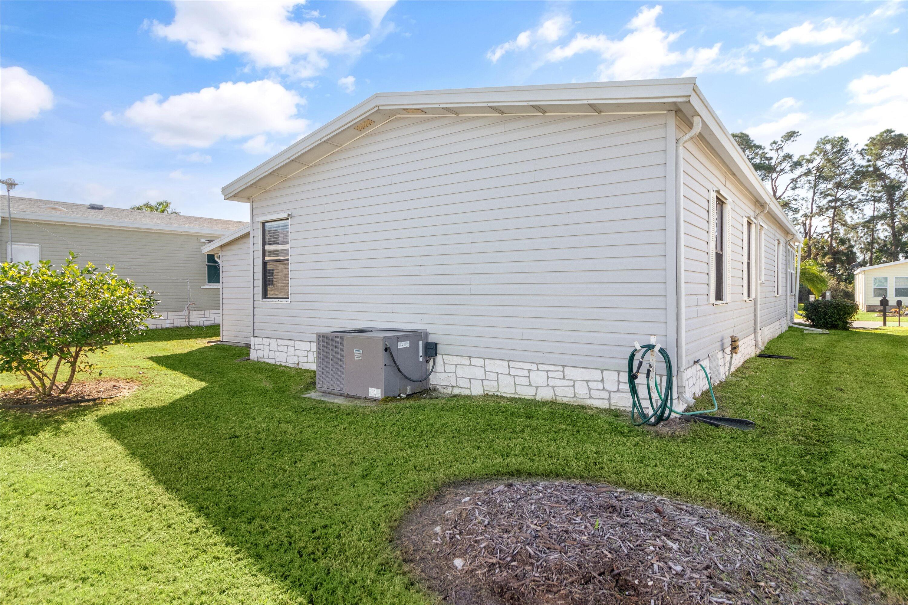 330 Papaya Circle