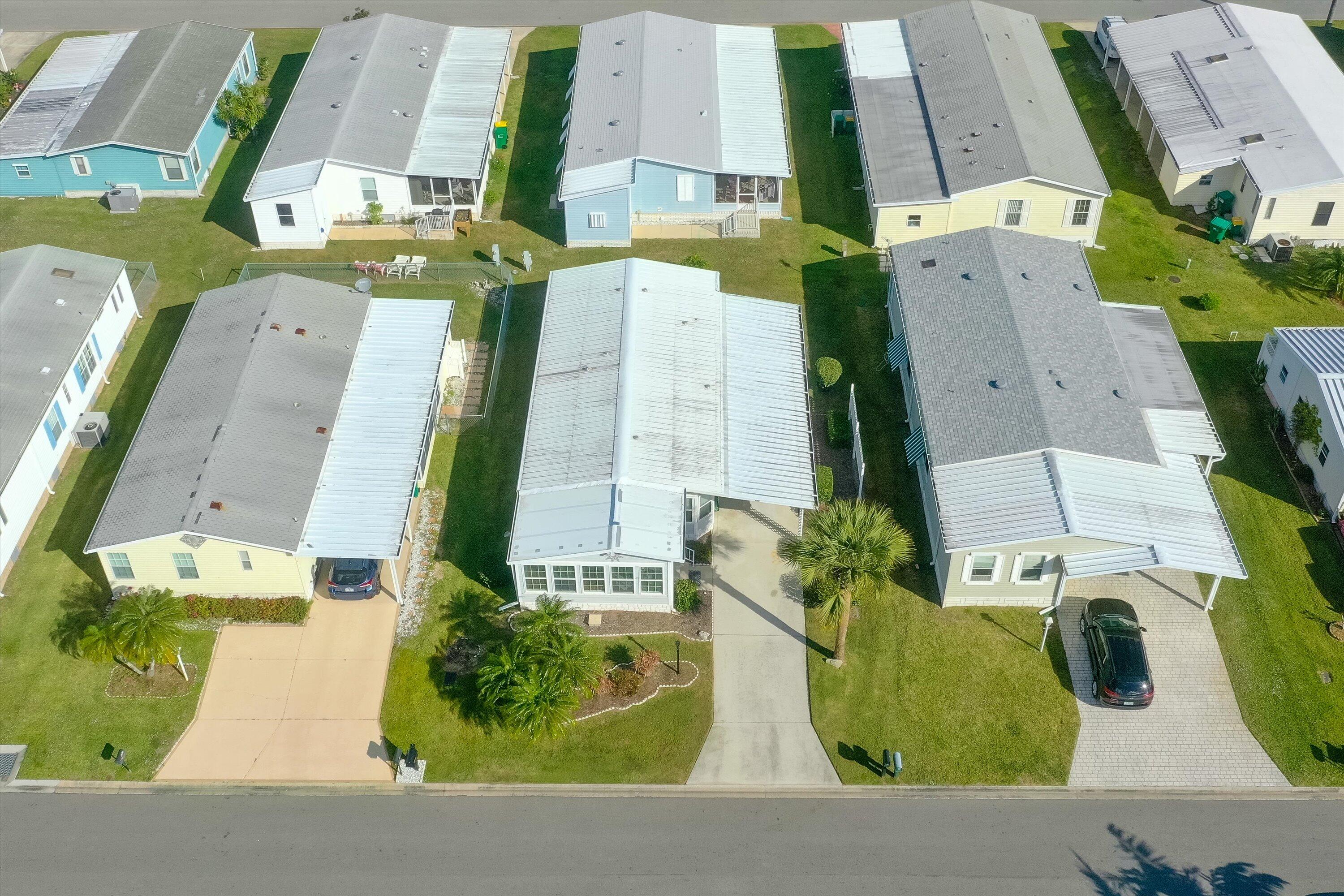 330 Papaya Circle