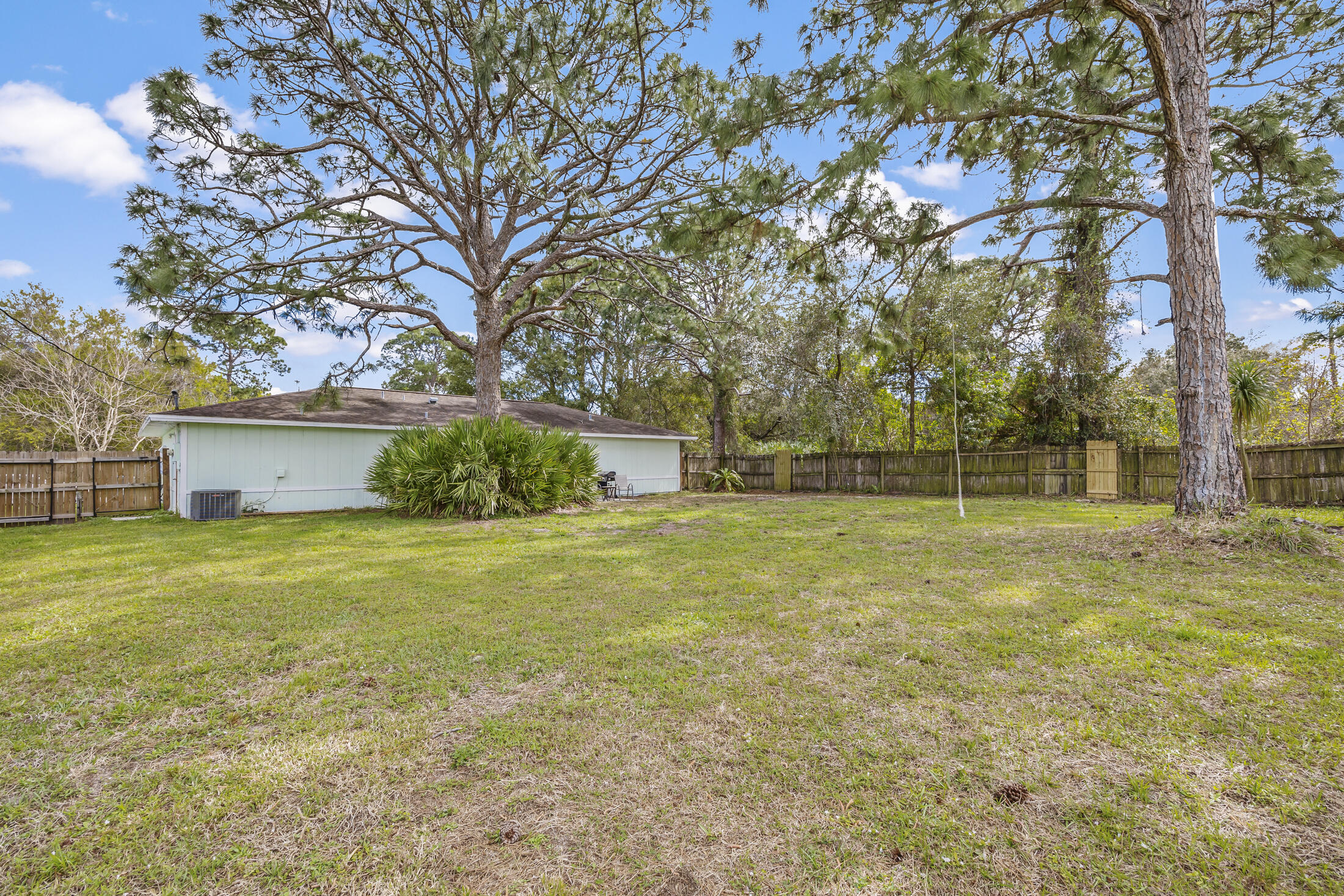 938 Cherokee Road SE
