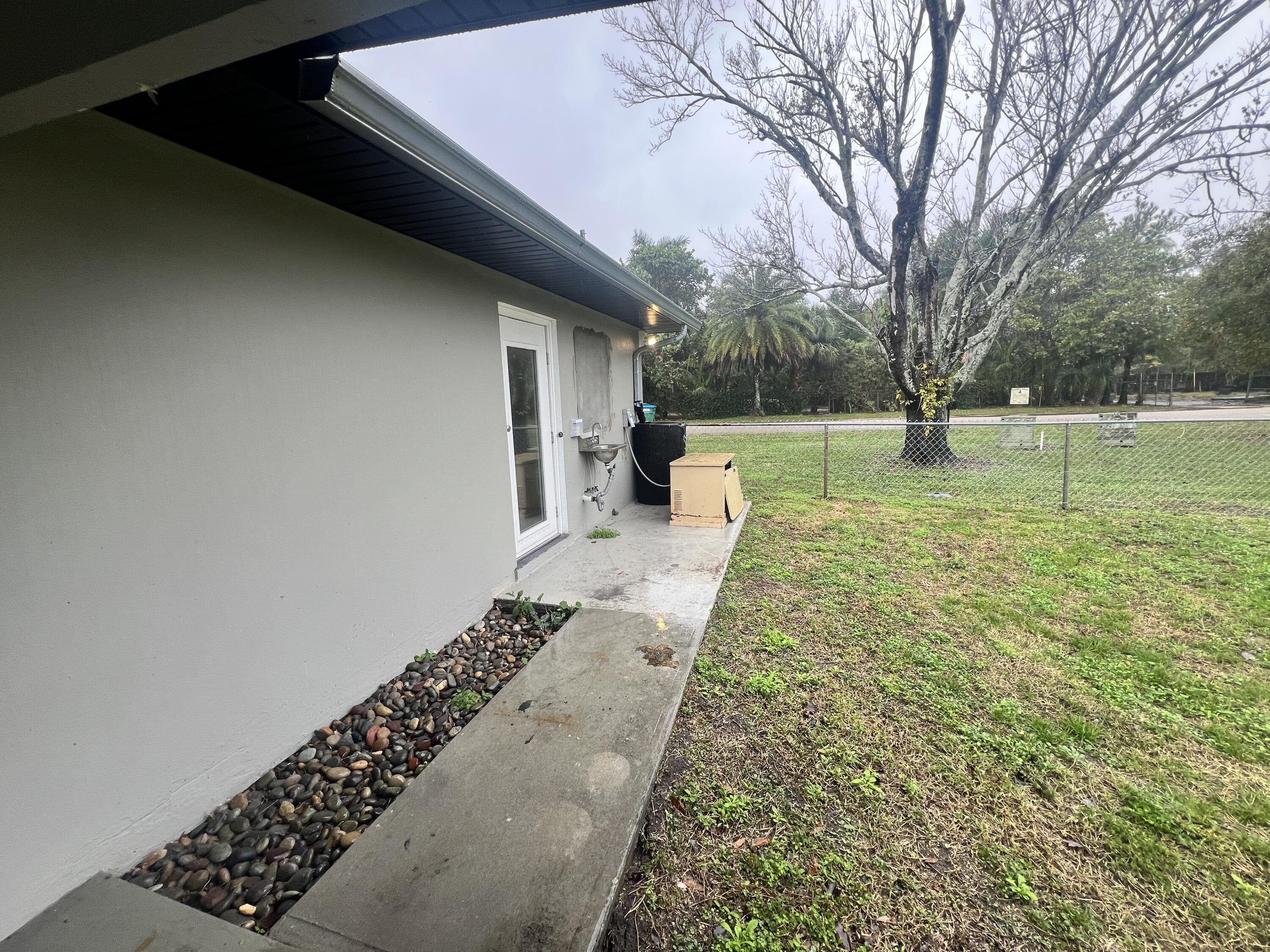 2480 Malabar Road