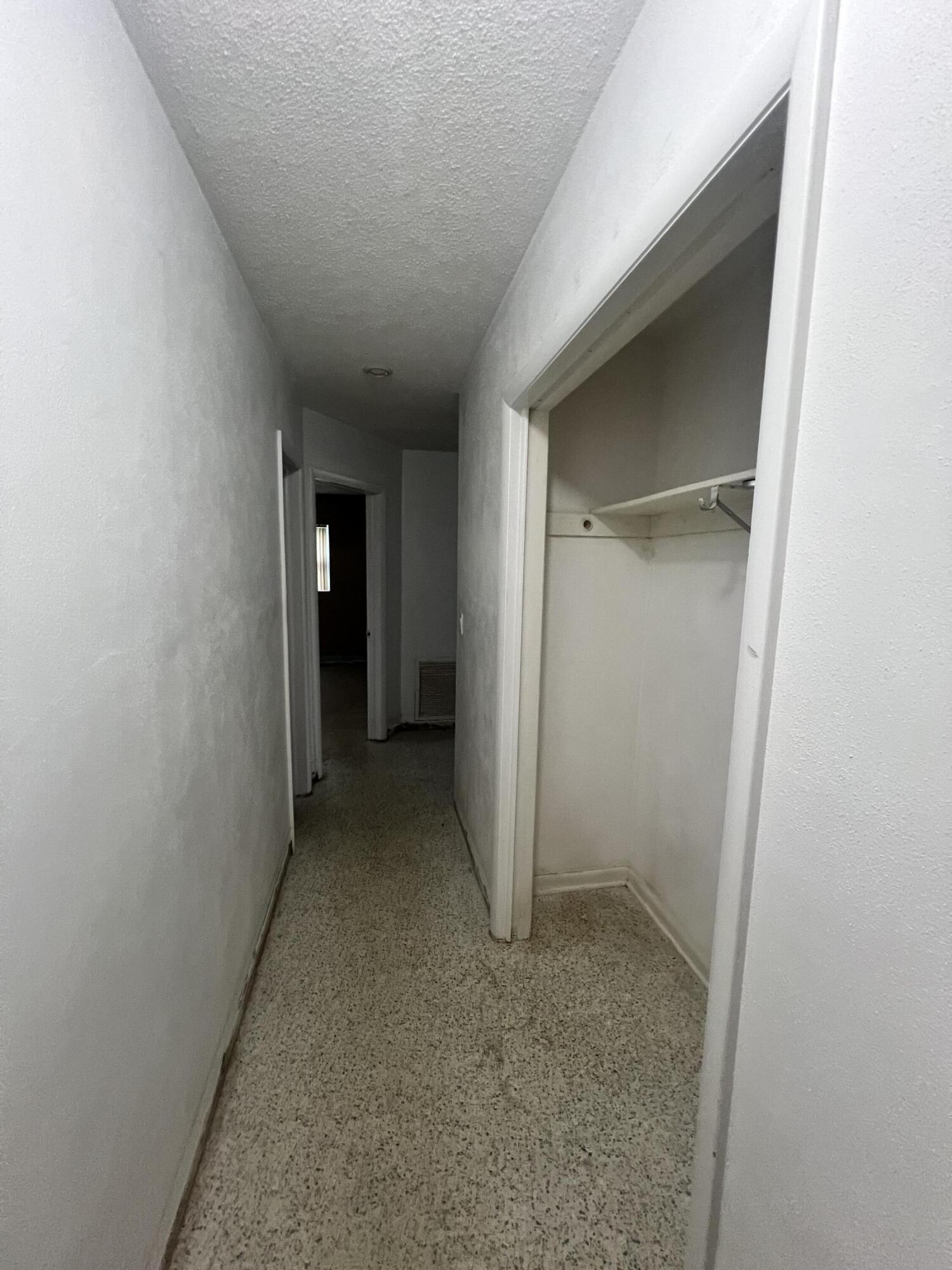 2480 Malabar Road