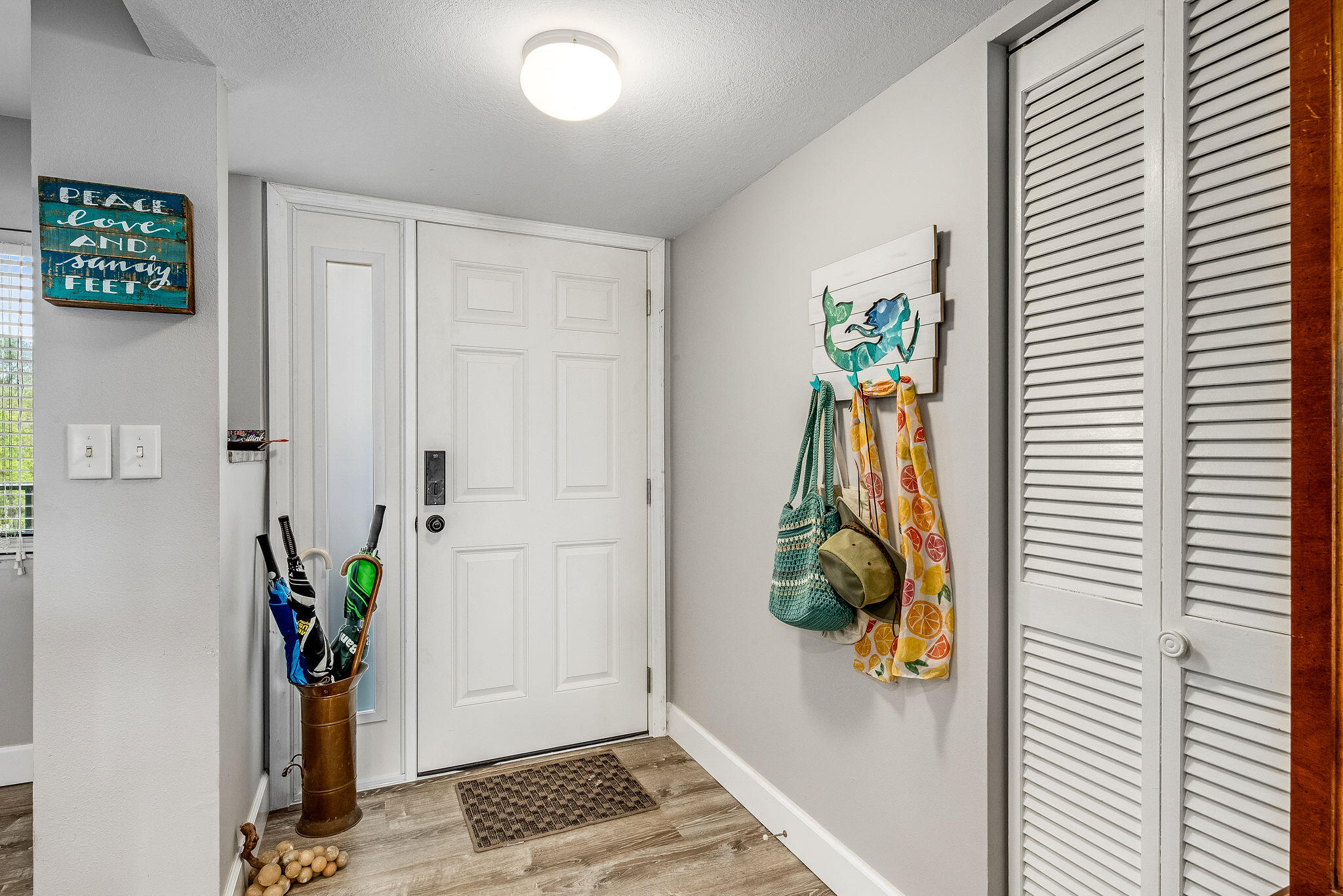 3220 River Villa, 121