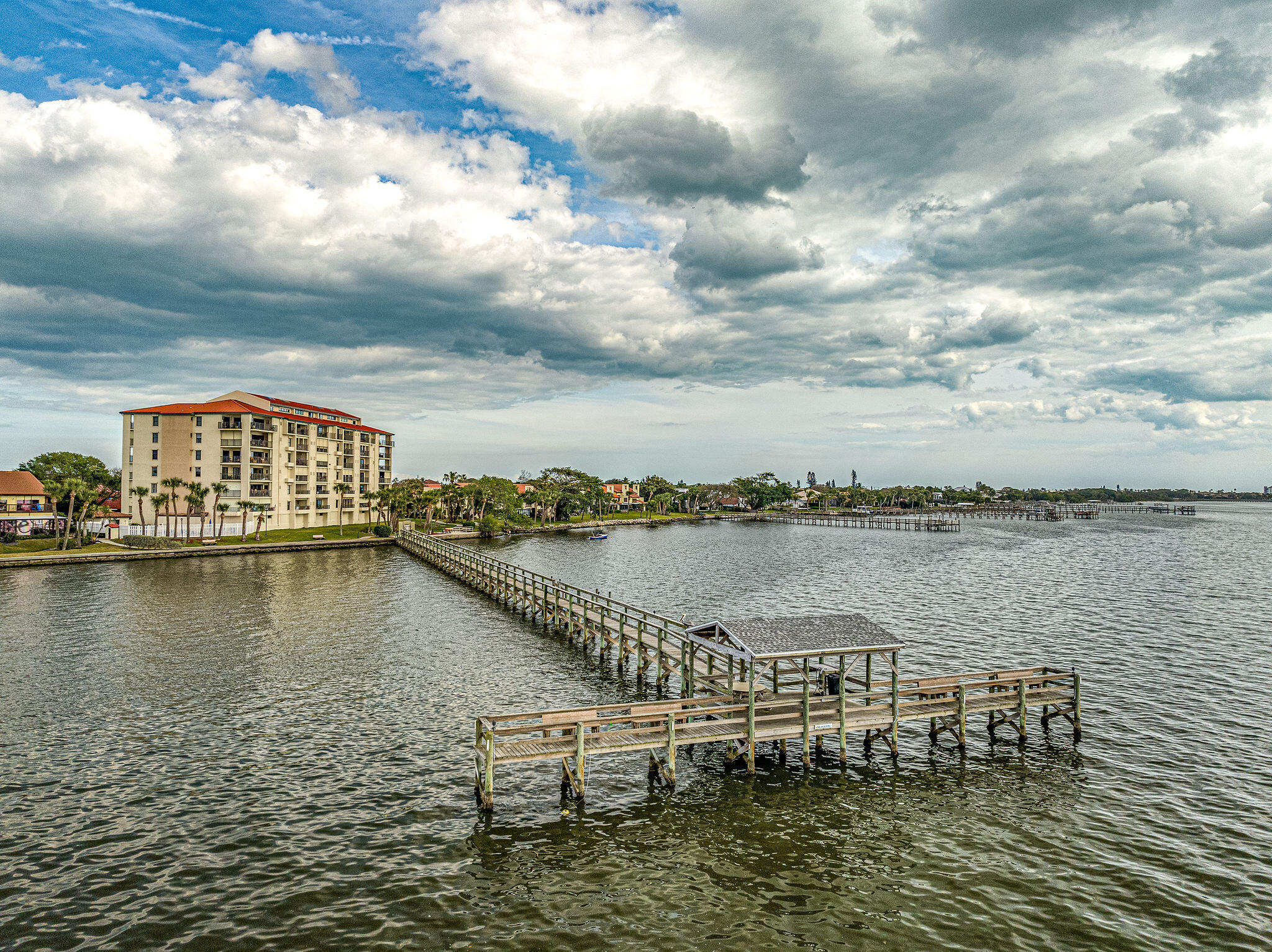3220 River Villa, 121