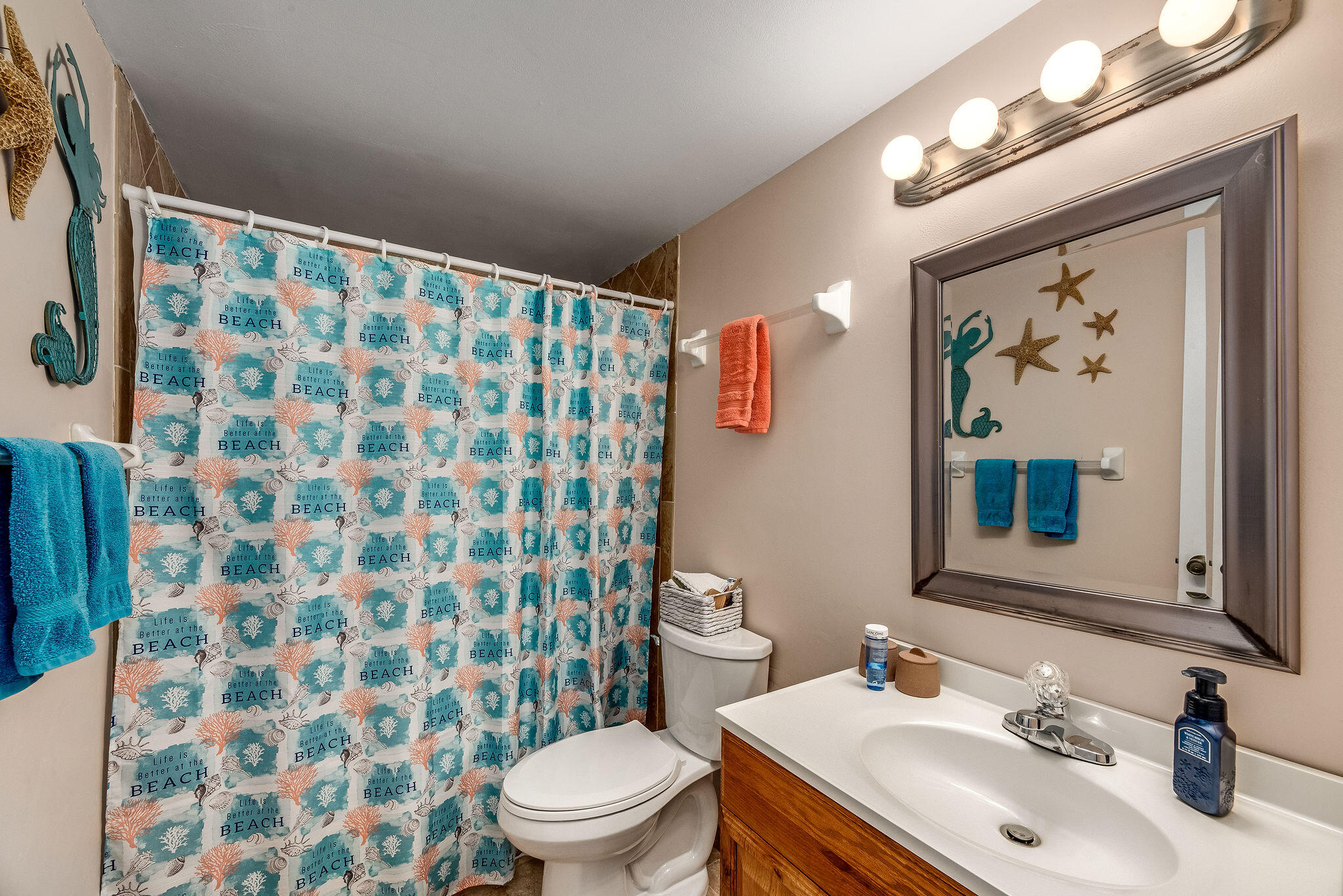 3220 River Villa, 121