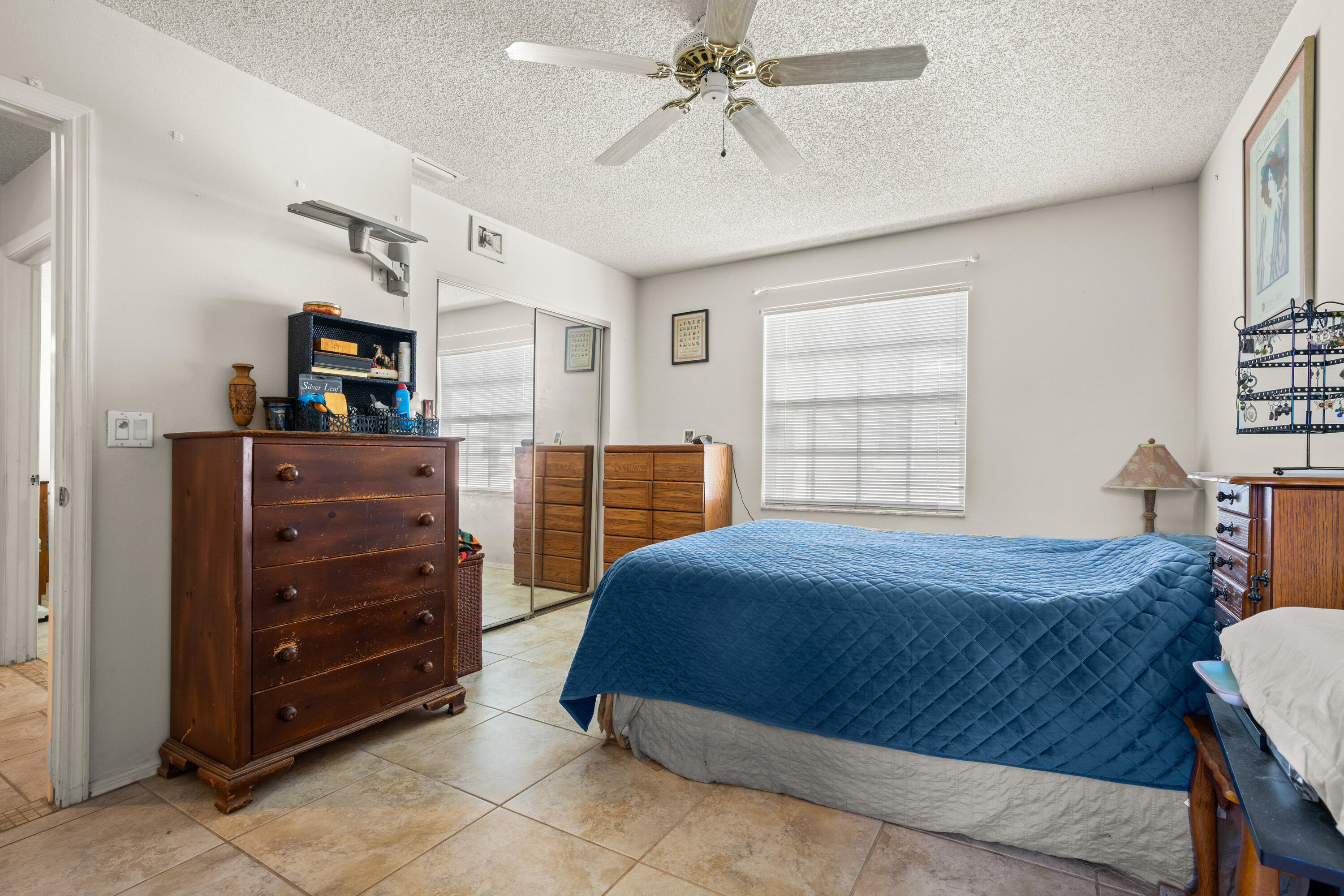 2006 Bluestem Circle NE