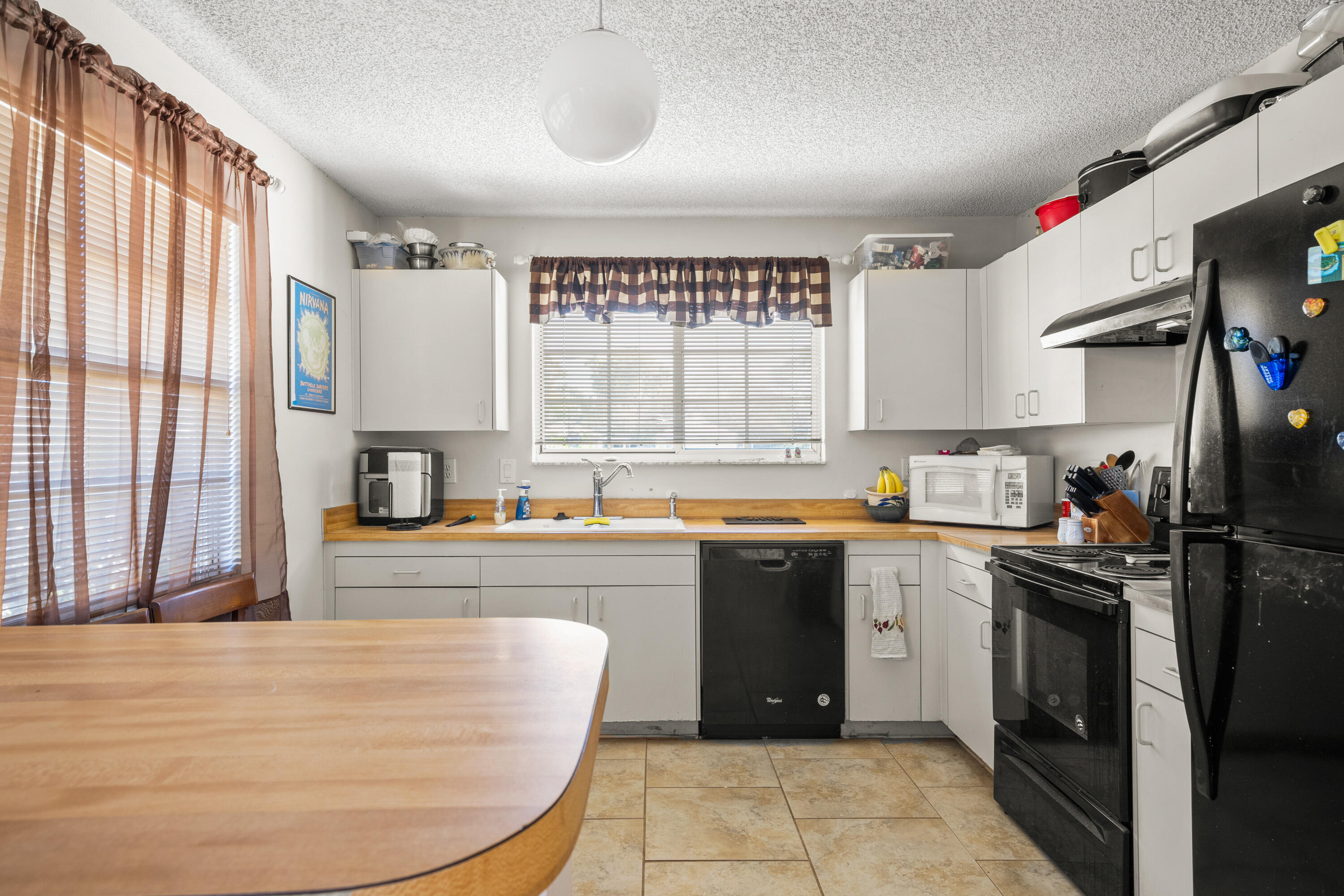 2006 Bluestem Circle NE